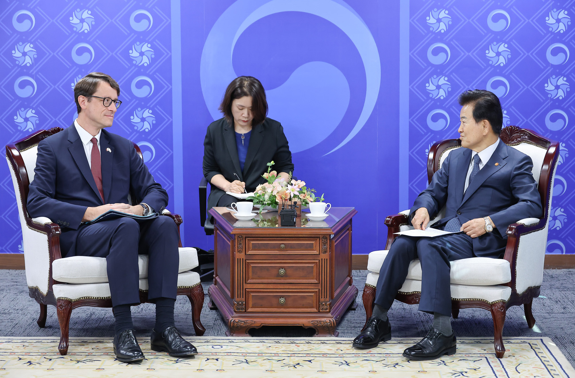 정동영;통일부 장관;필립 베르투;주한프랑스대사;통일;통일부;접견