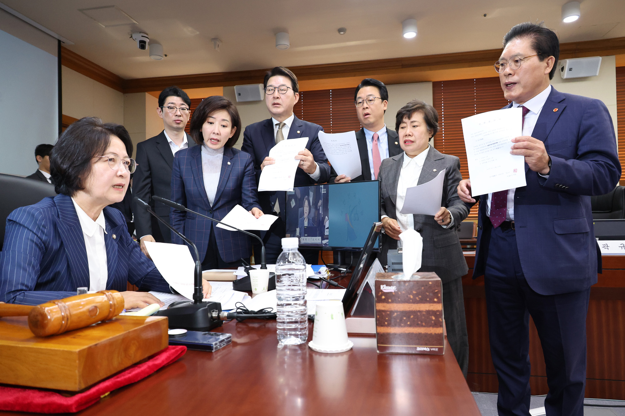 정치;국회;법제사법위원회 국정감사;대법원;추미애;천대엽;나경원