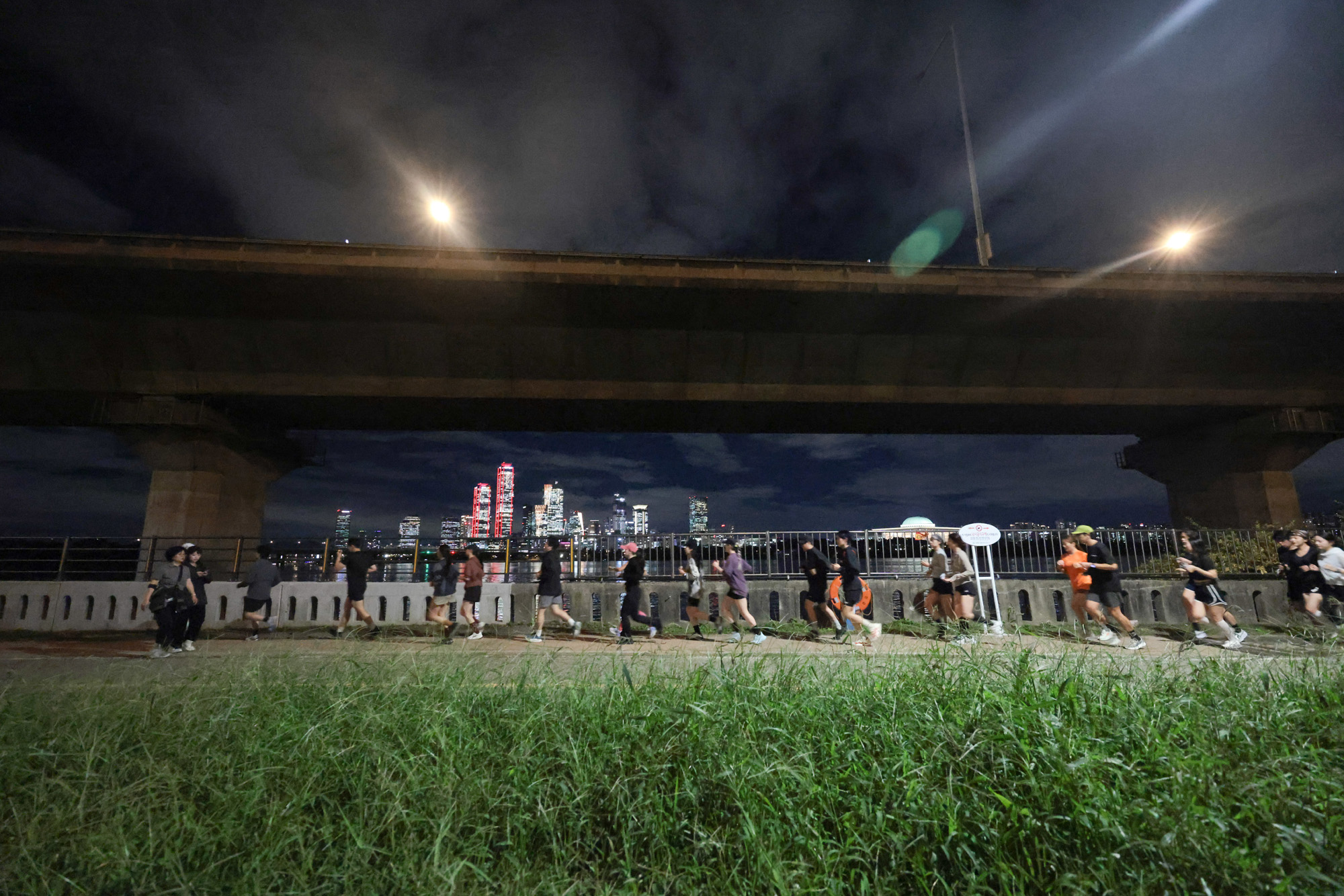 사회;체육;운동;달리기;러닝;한강