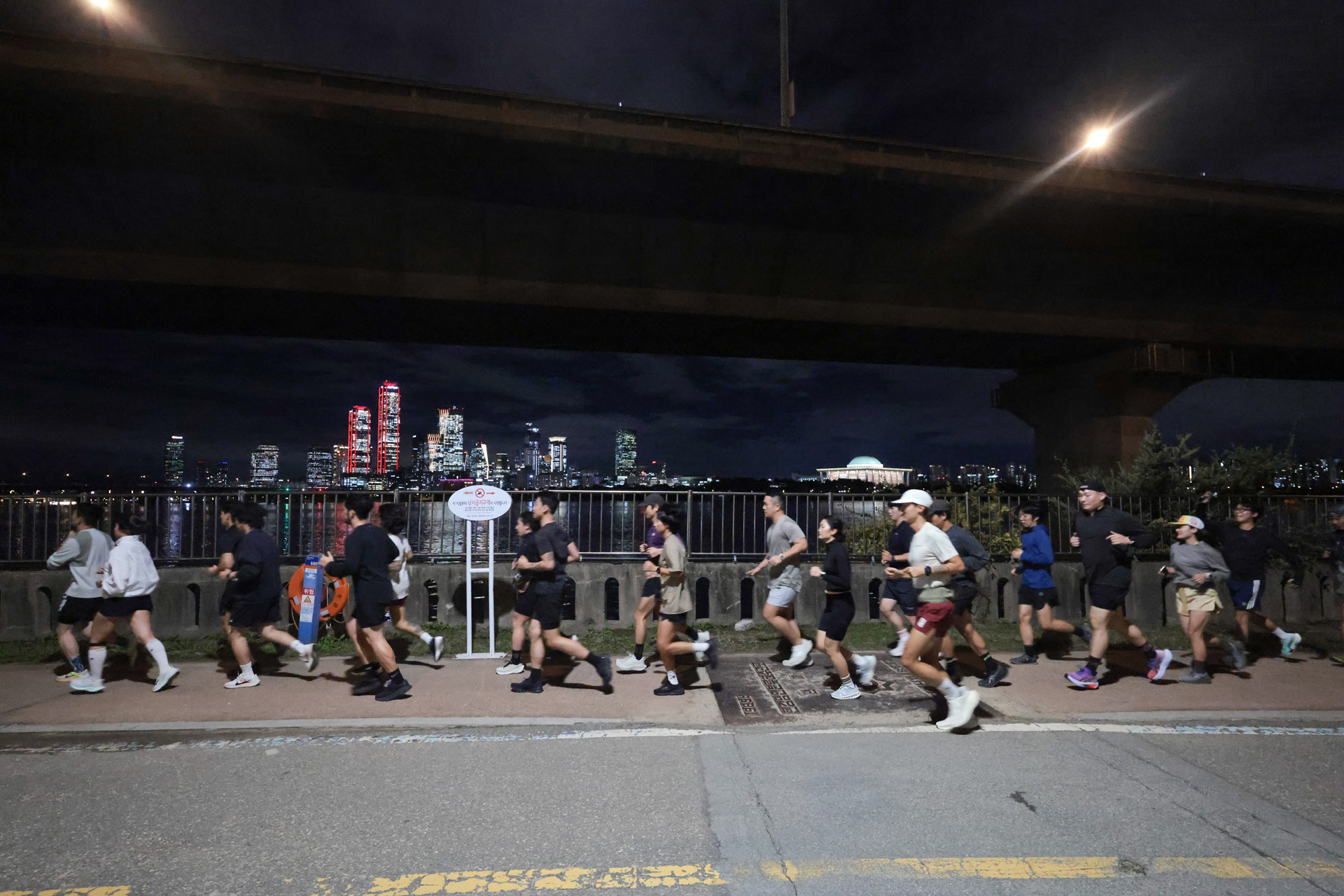 사회;체육;운동;달리기;러닝;한강