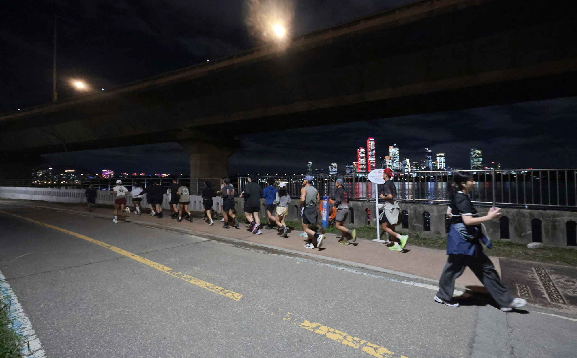 사회;체육;운동;달리기;러닝;한강