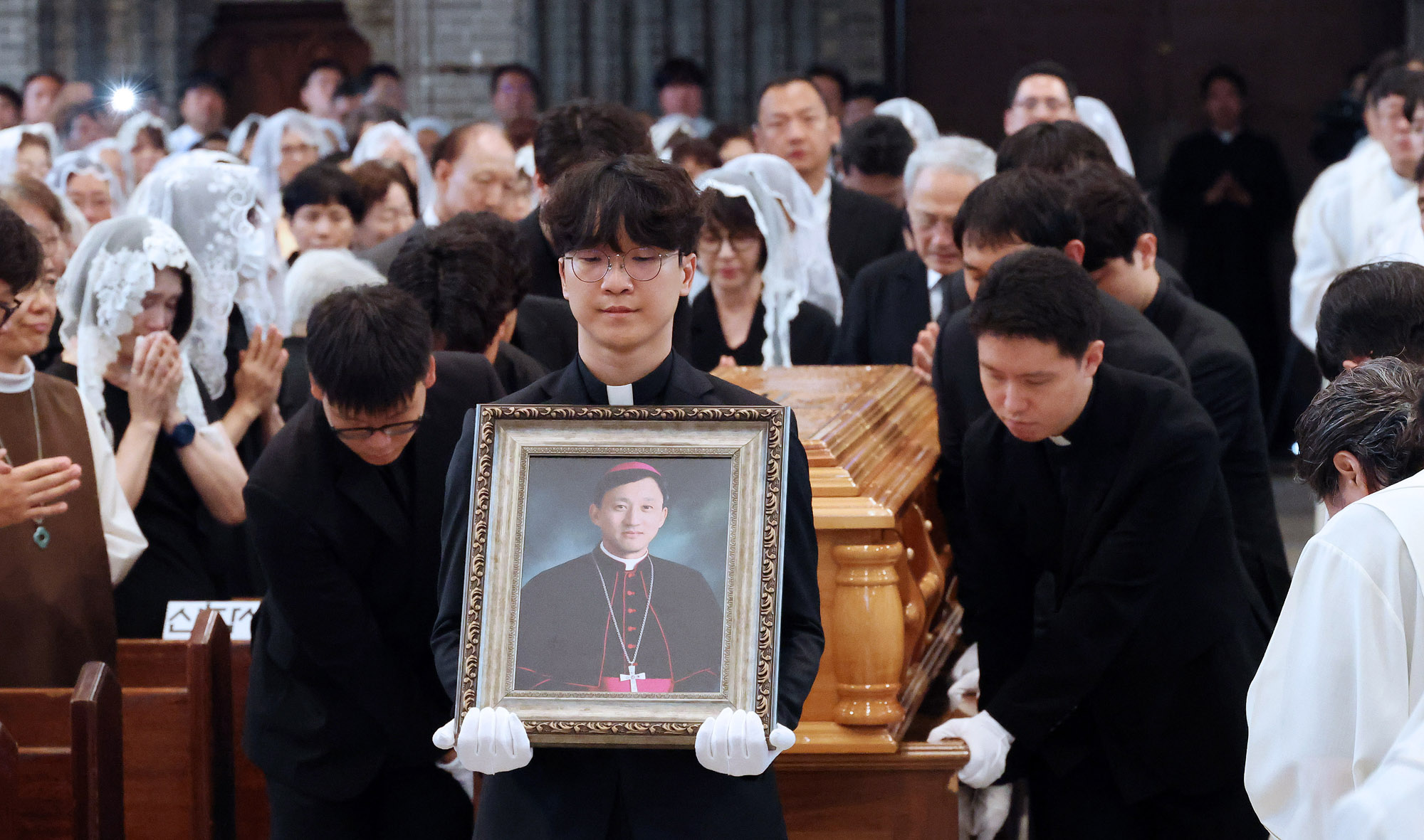 유경촌;유경촌주교;장례미사