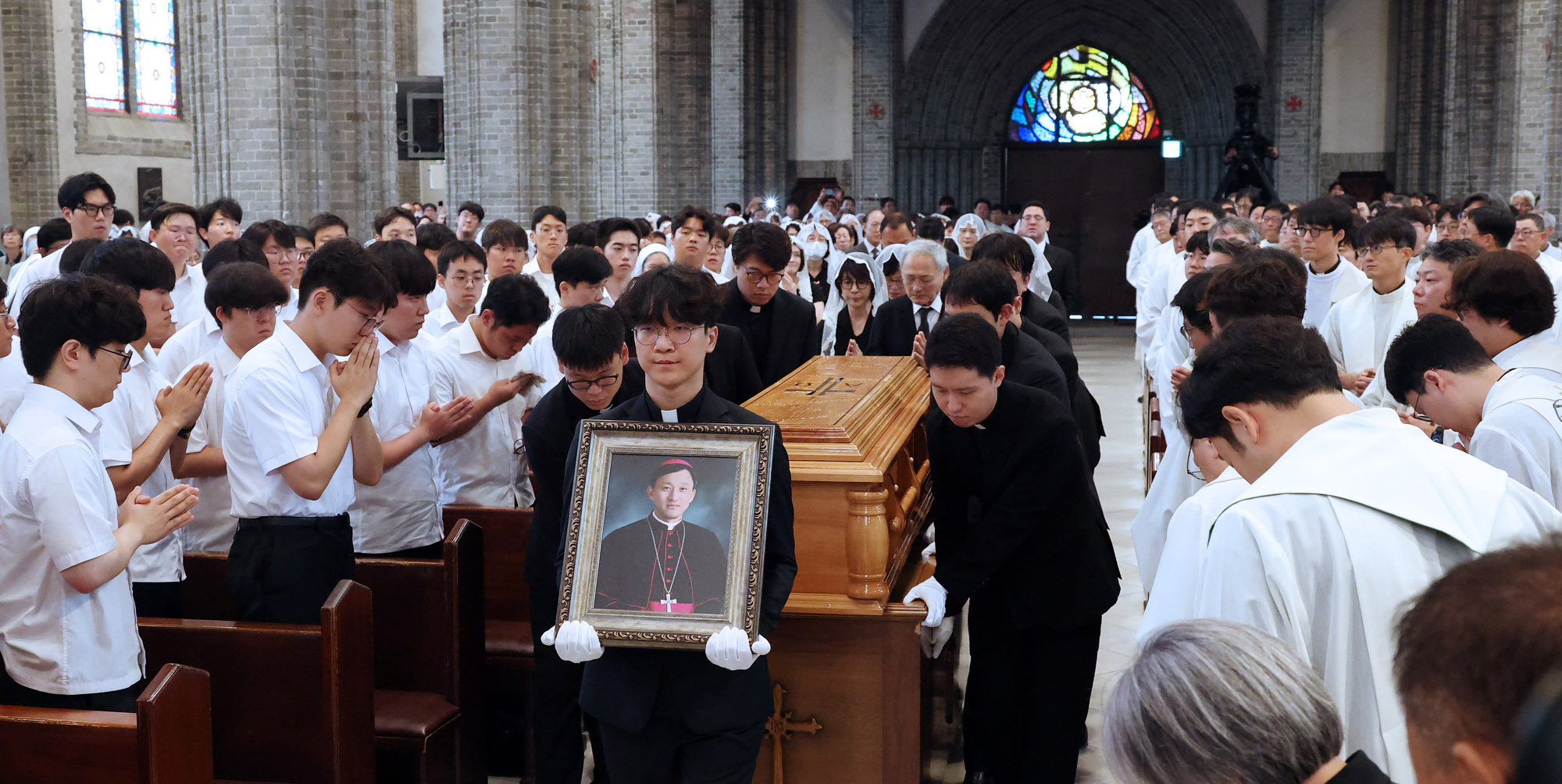 유경촌;유경촌주교;장례미사