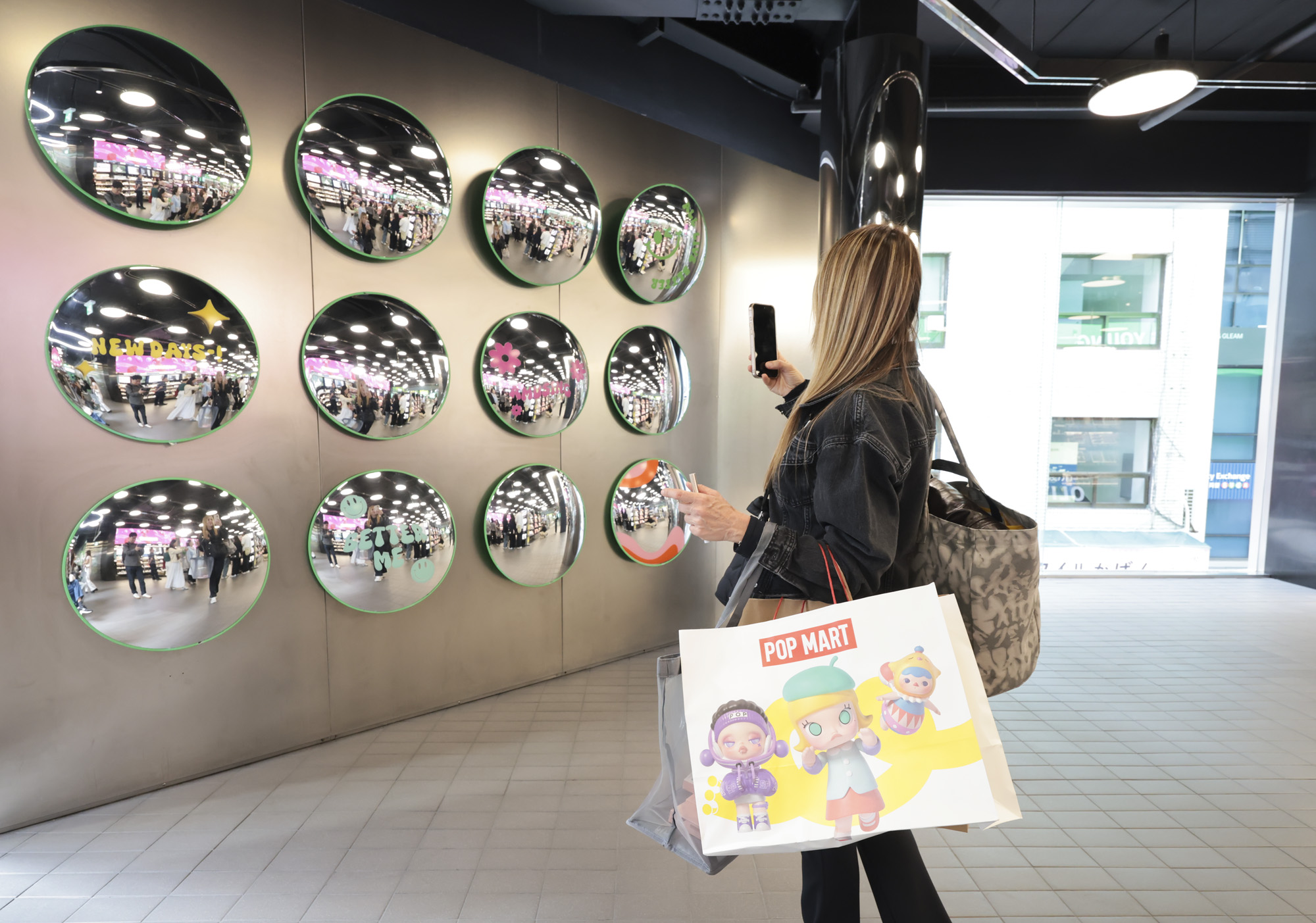 중국인;외국인;명동;관광;서울관광