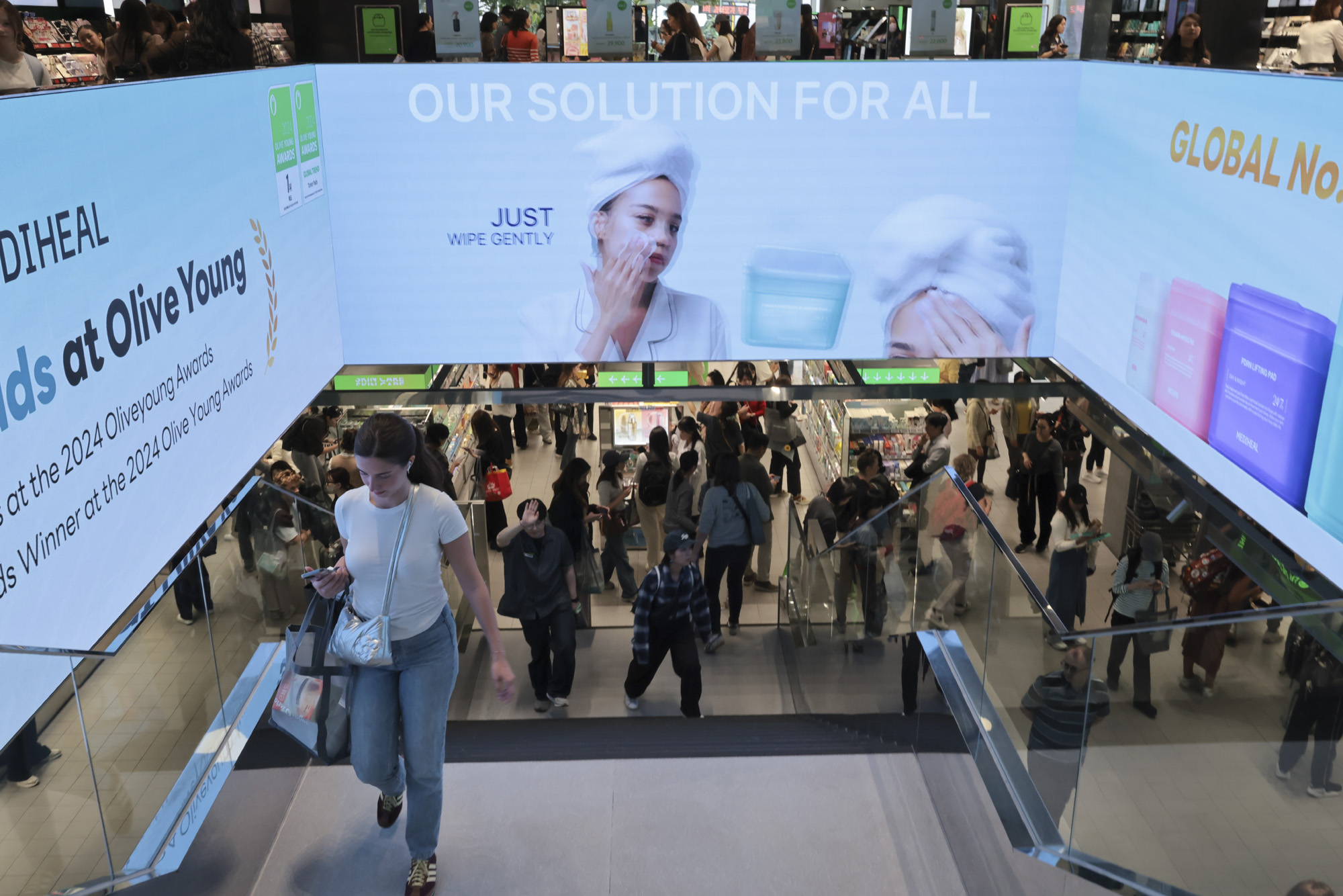 중국인;외국인;명동;관광;서울관광