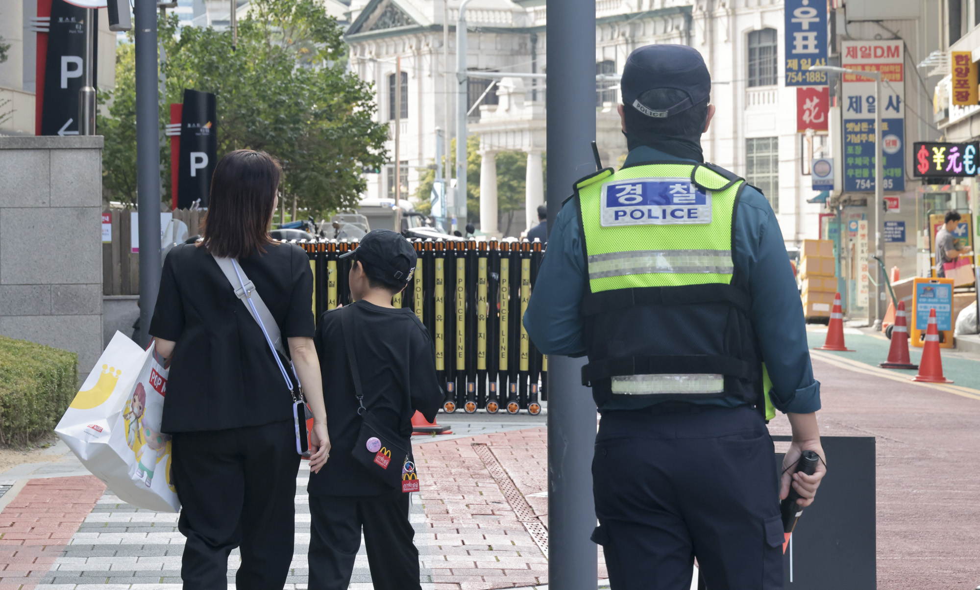 중국인;외국인;명동;관광;서울관광
