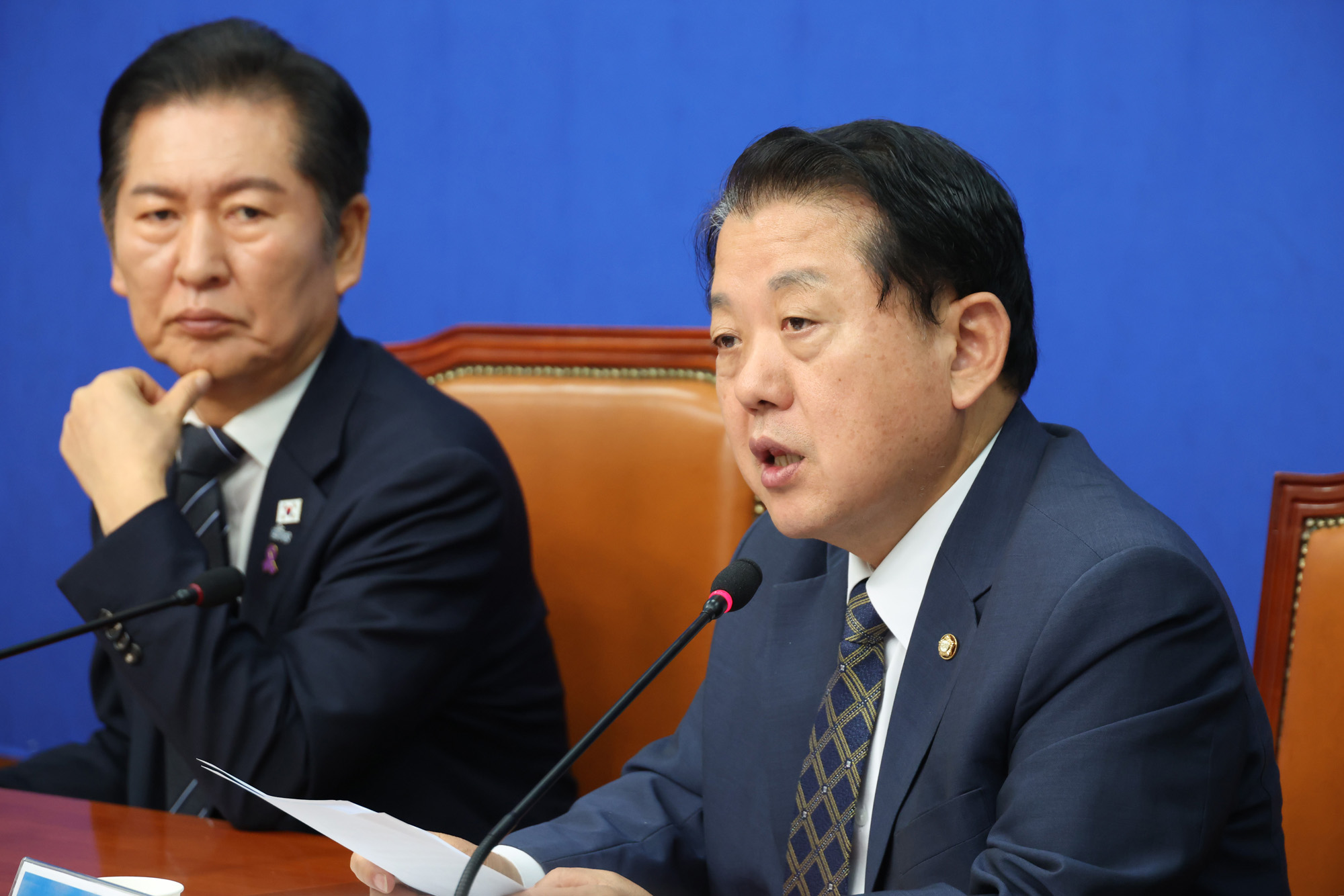 정치;국회;더불어민주당 최고위원회의;김병주