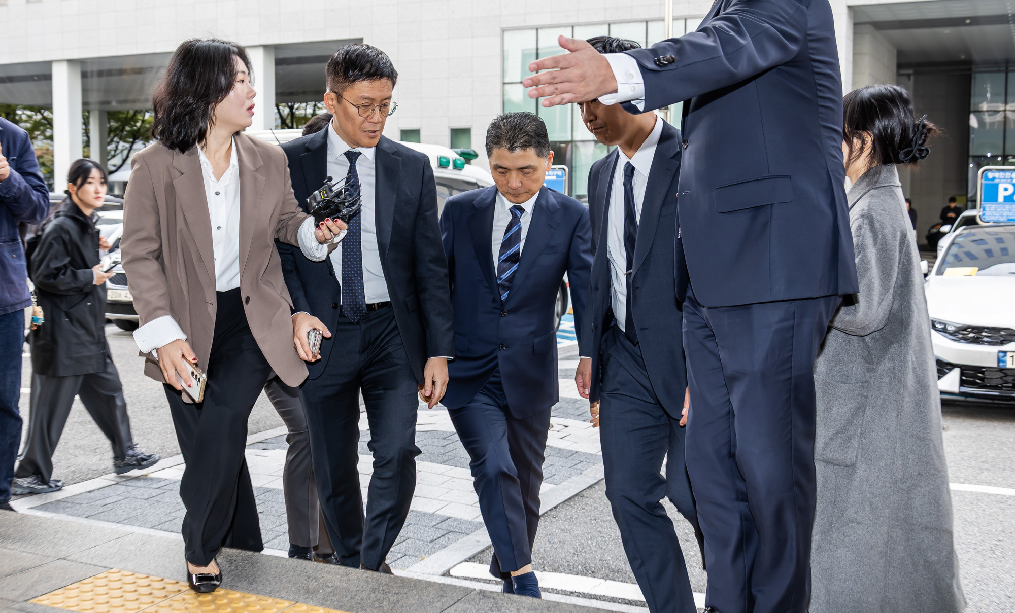 사회;경제;기업;카카오;카카오창업자;김범수;카카오김범수경영쇄신위원장;김범수SM시세조종;서울남부지방법원