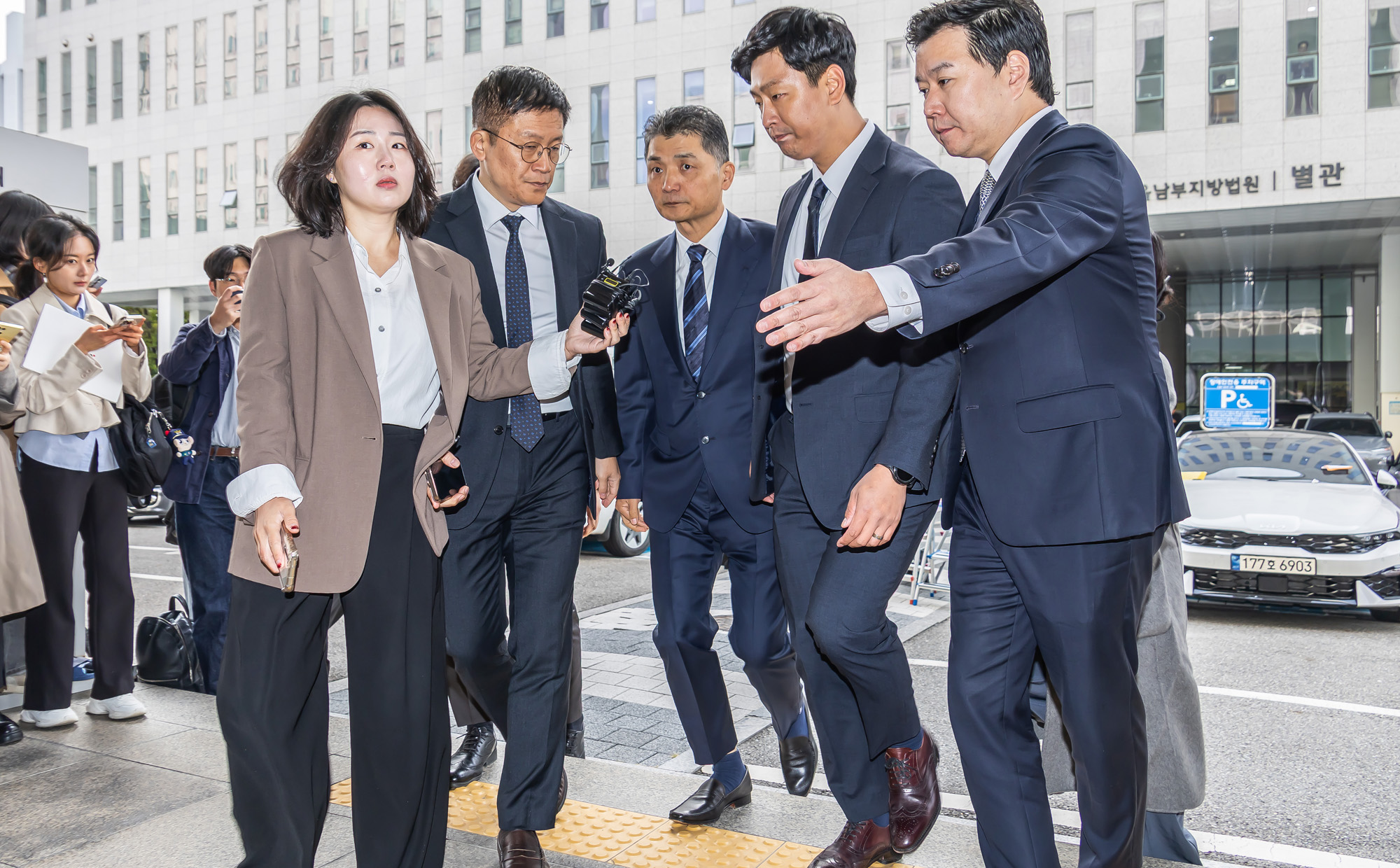 사회;경제;기업;카카오;카카오창업자;김범수;카카오김범수경영쇄신위원장;김범수SM시세조종;서울남부지방법원