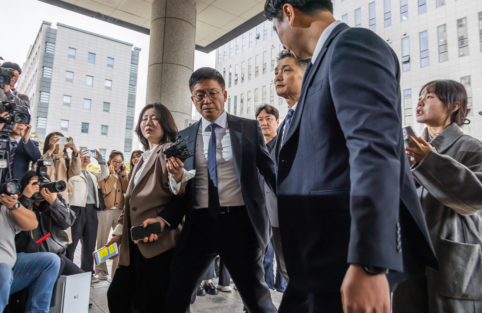 사회;경제;기업;카카오;카카오창업자;김범수;카카오김범수경영쇄신위원장;김범수SM시세조종;서울남부지방법원