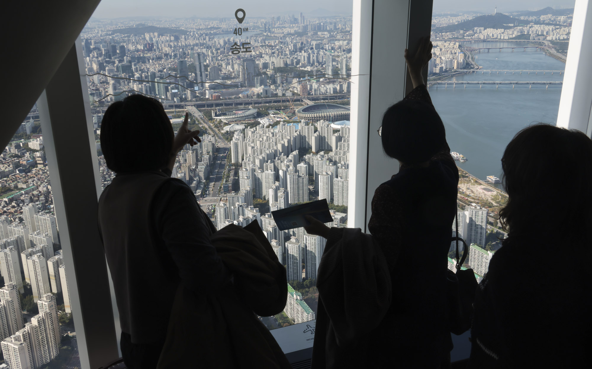 아파트;서울시내;아파트전경;아파트단지;롯데타워전망대;서울스카이