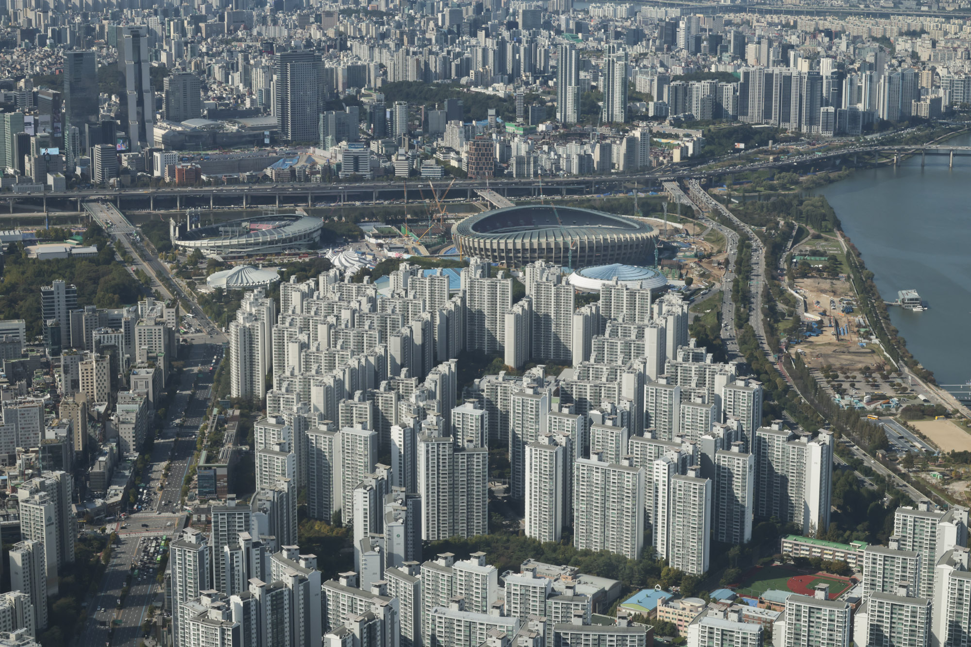 아파트;서울시내;아파트전경;아파트단지;롯데타워전망대;서울스카이