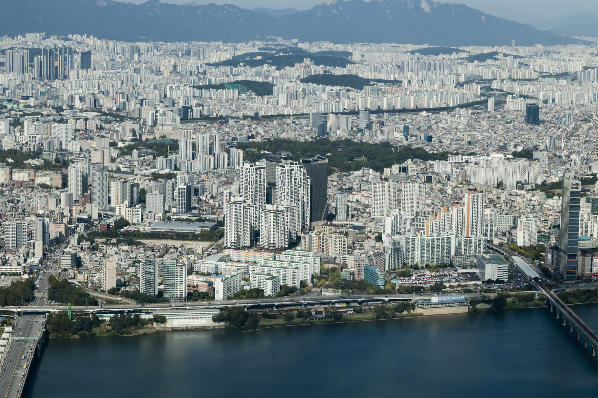 아파트;서울시내;아파트전경;아파트단지;롯데타워전망대;서울스카이