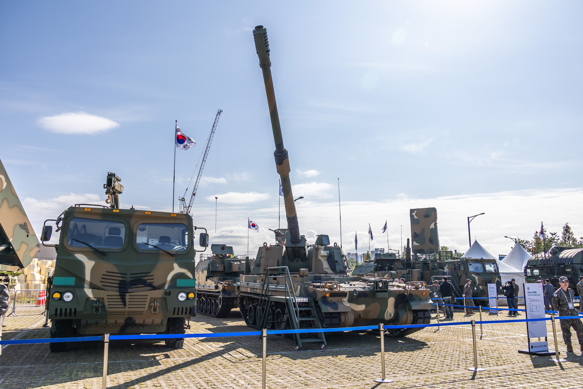 경제;행사;전시회;ADEX2025;서울국제항공우주및방위산업전시회;방산업체;국방전시회;군용무기전시회;서울방위산업전시회