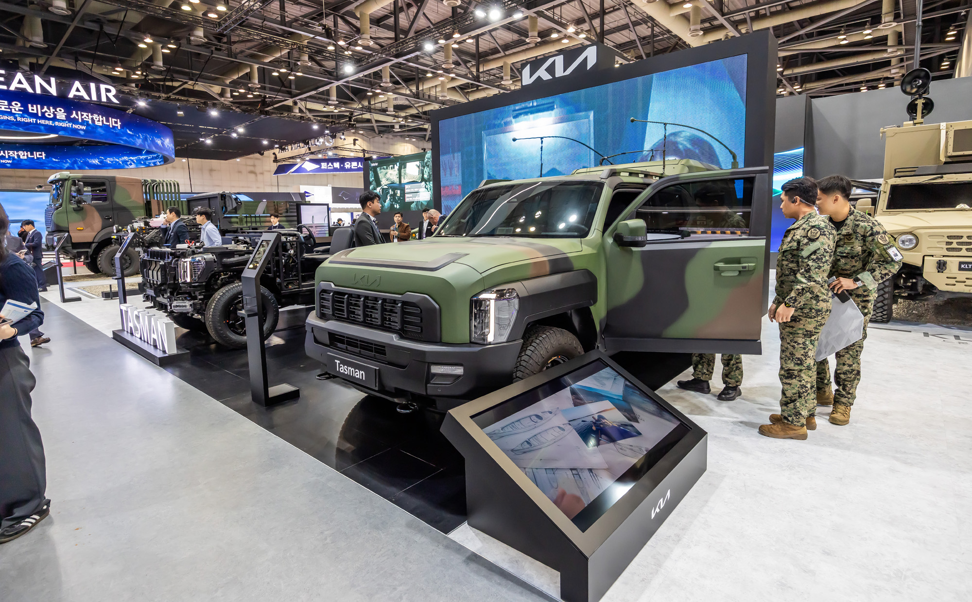 경제;행사;전시회;ADEX2025;서울국제항공우주및방위산업전시회;방산업체;국방전시회;군용무기전시회;서울방위산업전시회