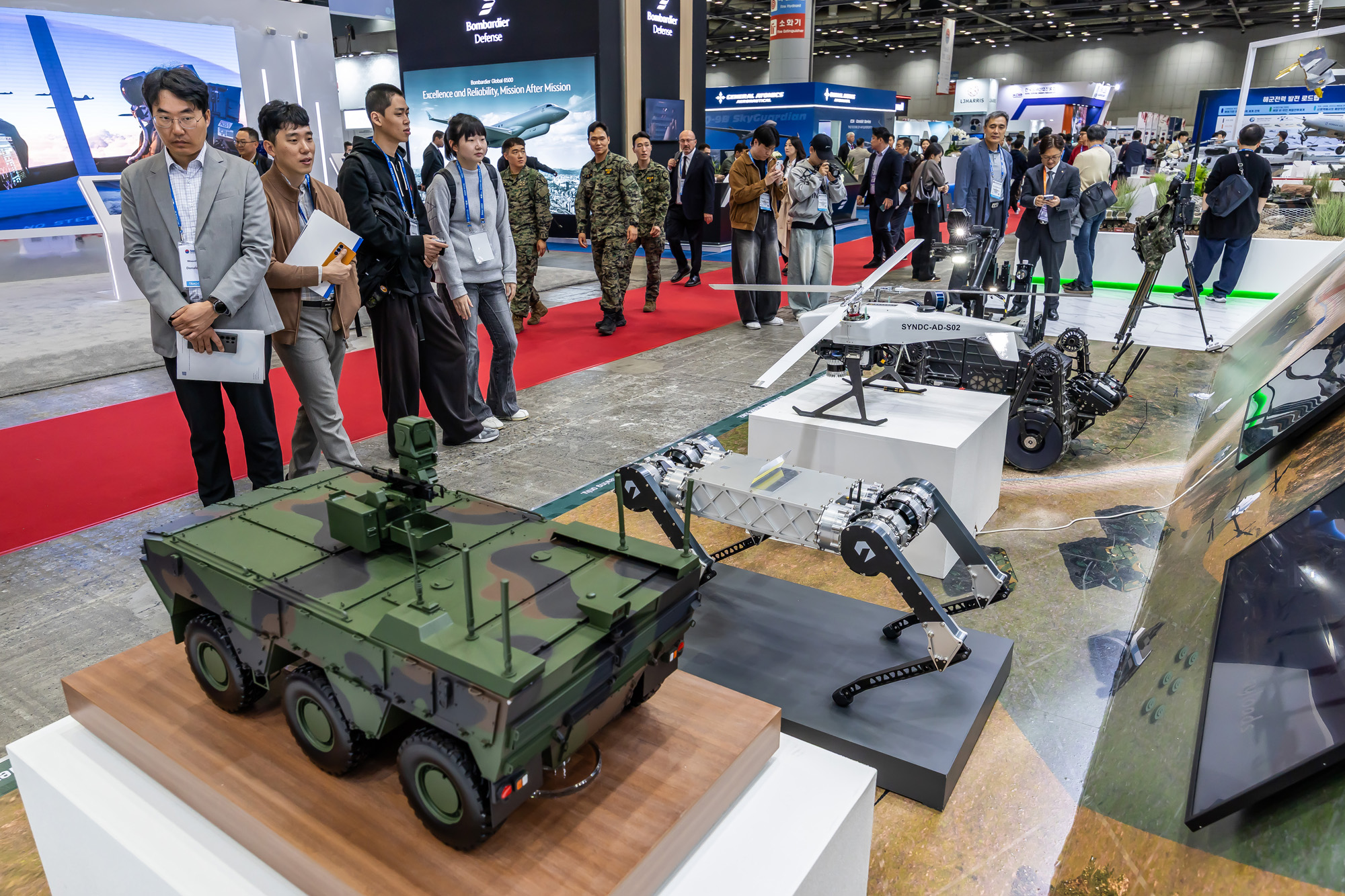 경제;행사;전시회;ADEX2025;서울국제항공우주및방위산업전시회;방산업체;국방전시회;군용무기전시회;서울방위산업전시회