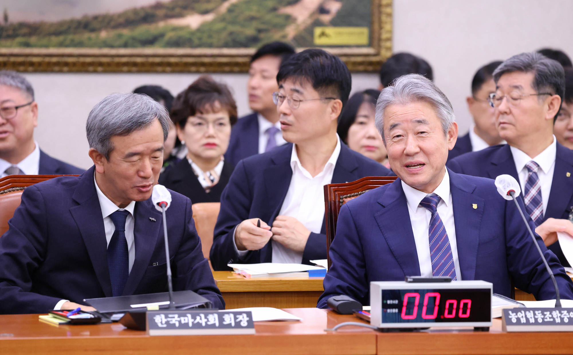 정치;국회;농림축산식품해양수산위원회;국정감사;한국마사회;강호동 농업협동조합중앙회