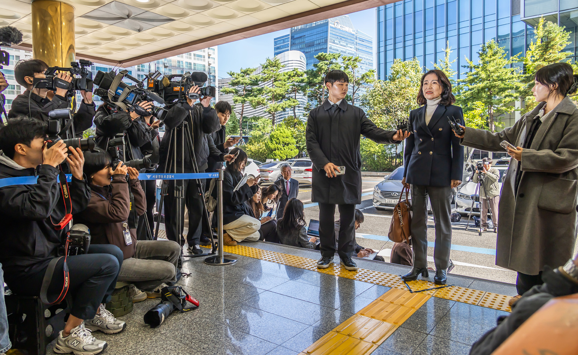 사회;인물;이진숙;이진숙전방송통신위원장;이진숙경찰3차조사;서울영등포경찰서;이진숙공직선거법국가공무원법위반혐의