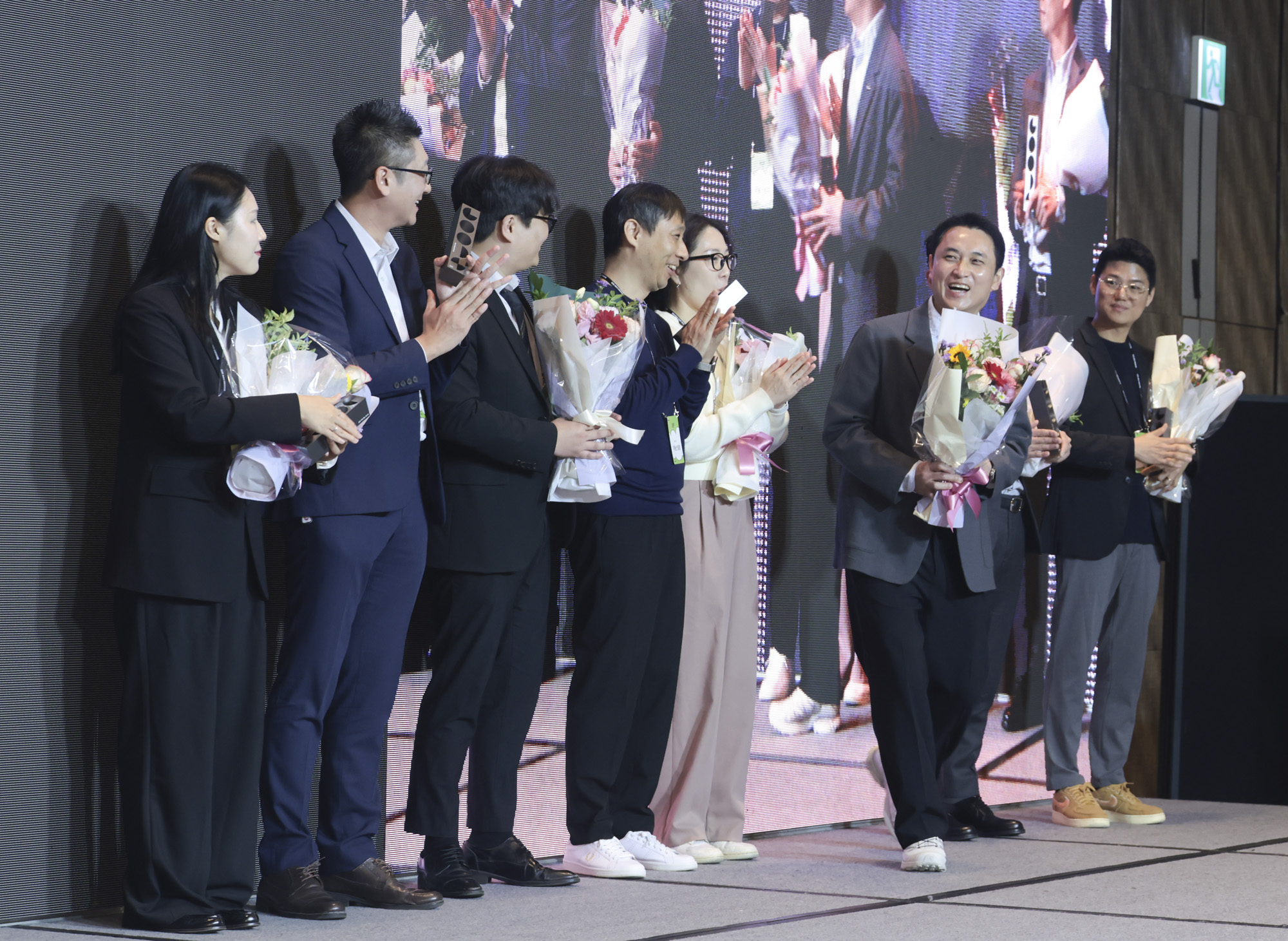 브랜드비즈;시상식;수상;브랜드시상;브랜드수상;브랜드상;비즈한국;브랜드비즈2025;컨퍼런스