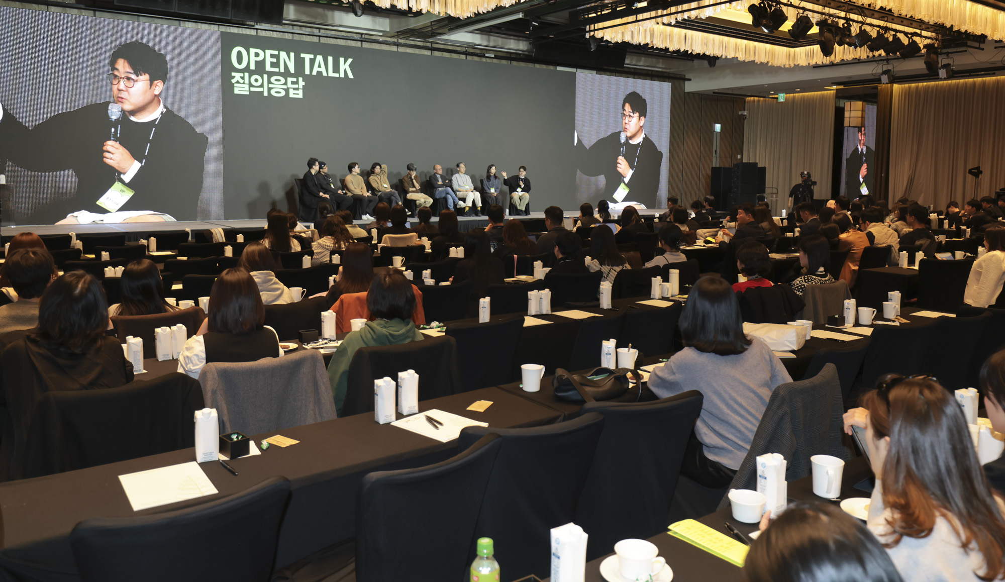 비즈한국;브랜드비즈;컨퍼런스;대담;질의응답