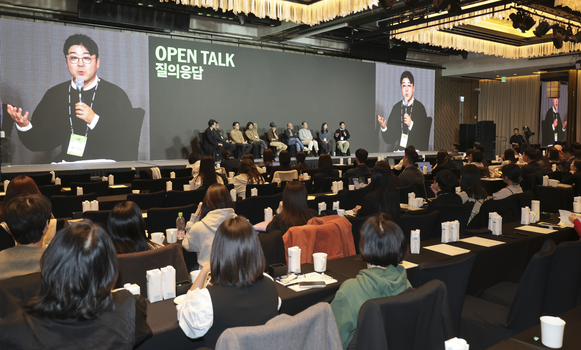 비즈한국;브랜드비즈;컨퍼런스;대담;질의응답