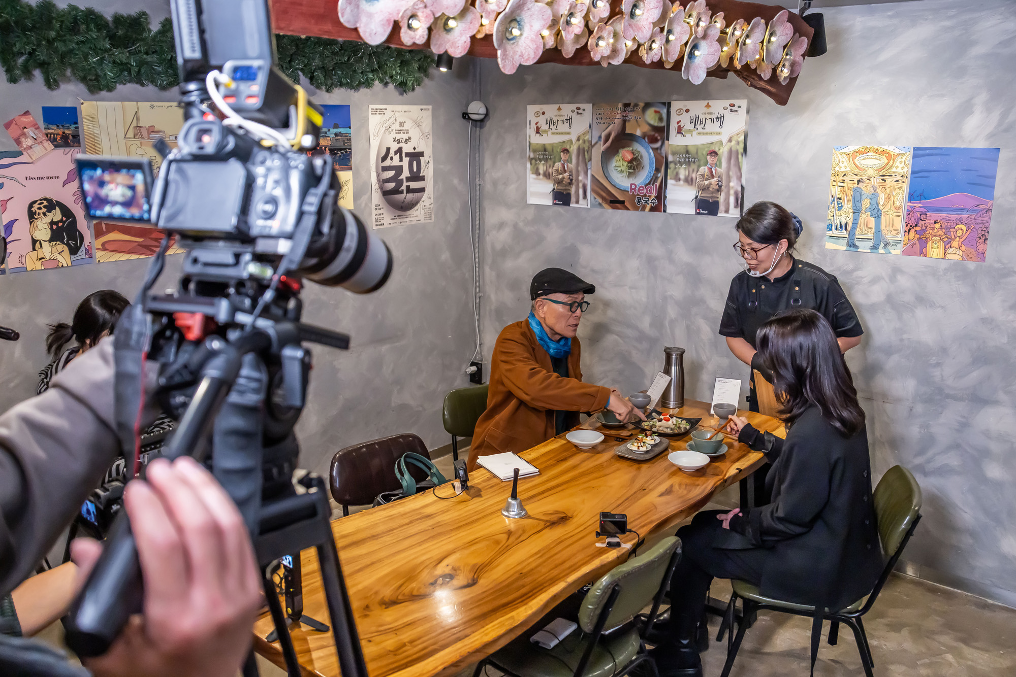 방송;연예;우먼센스;TV조선;식객허영만의백반기행현장스케치;만화가허영만;허영만백반기행촬영