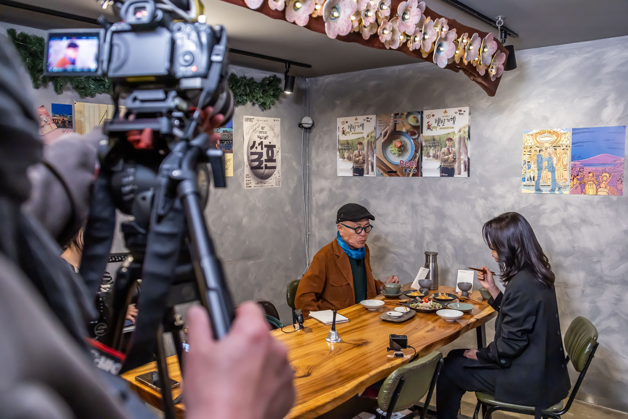 방송;연예;우먼센스;TV조선;식객허영만의백반기행현장스케치;만화가허영만;허영만백반기행촬영