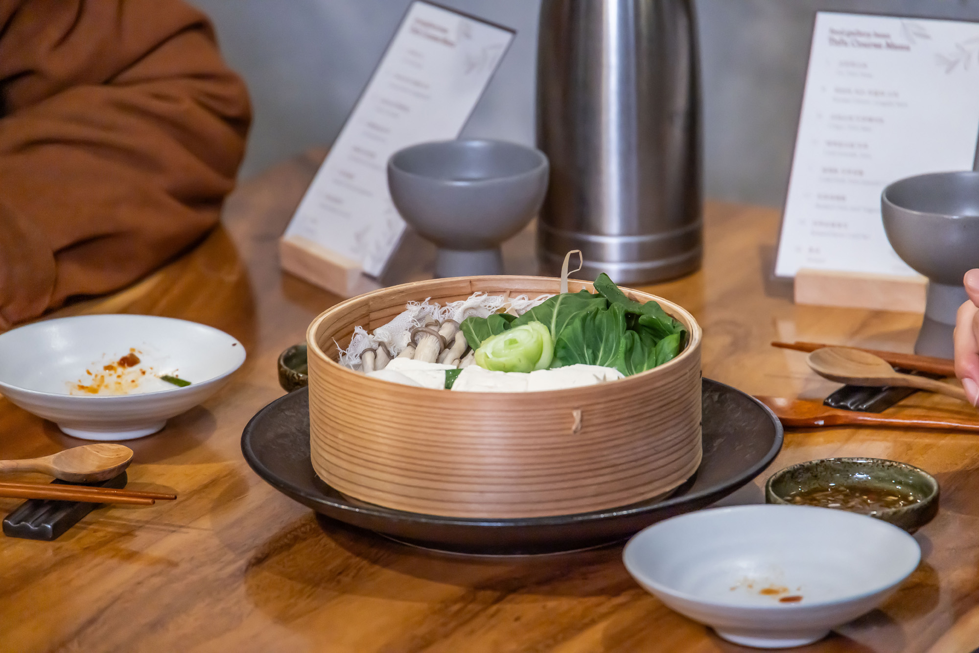 방송;연예;우먼센스;TV조선;식객허영만의백반기행현장스케치;만화가허영만;허영만백반기행촬영