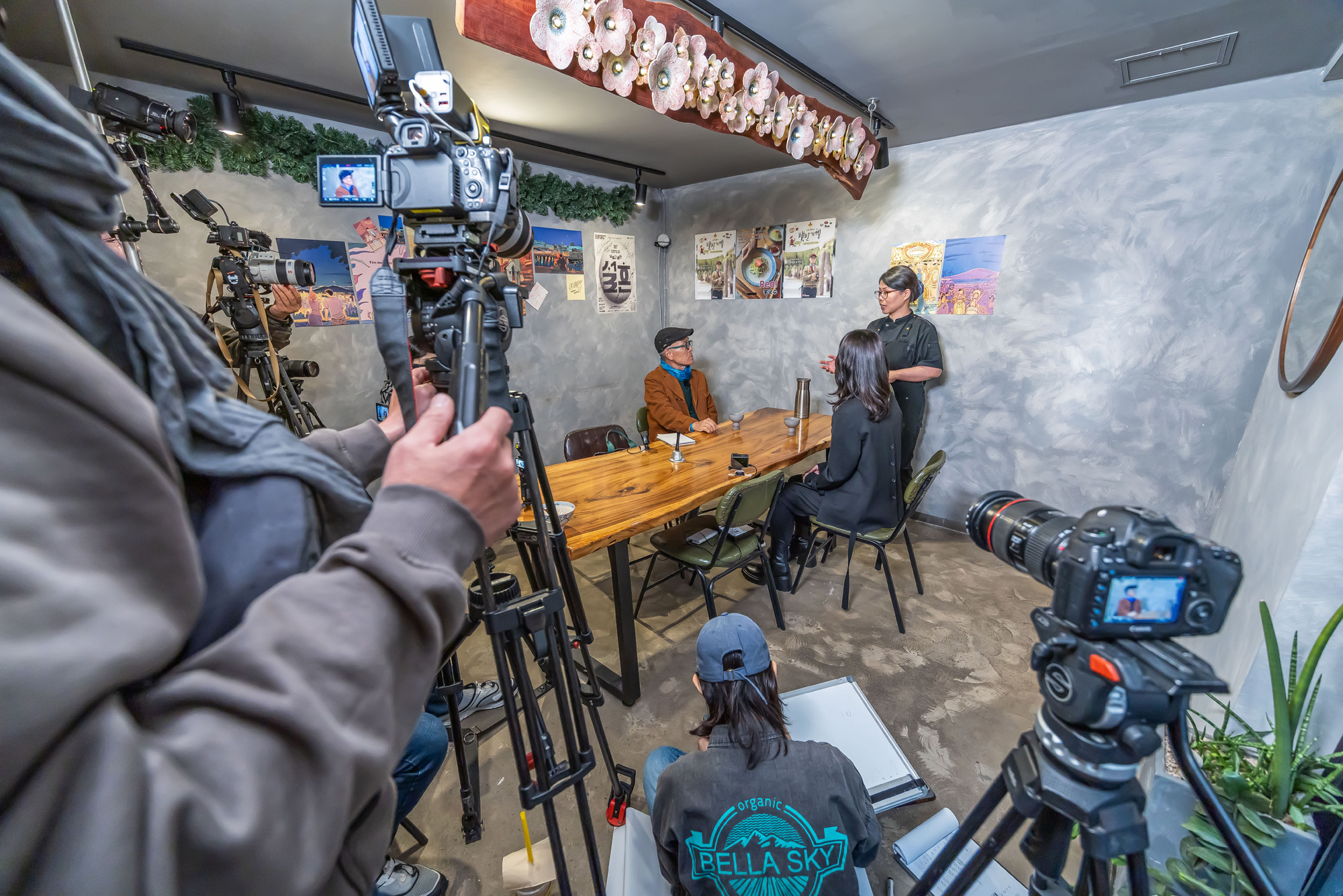 방송;연예;우먼센스;TV조선;식객허영만의백반기행현장스케치;만화가허영만;허영만백반기행촬영