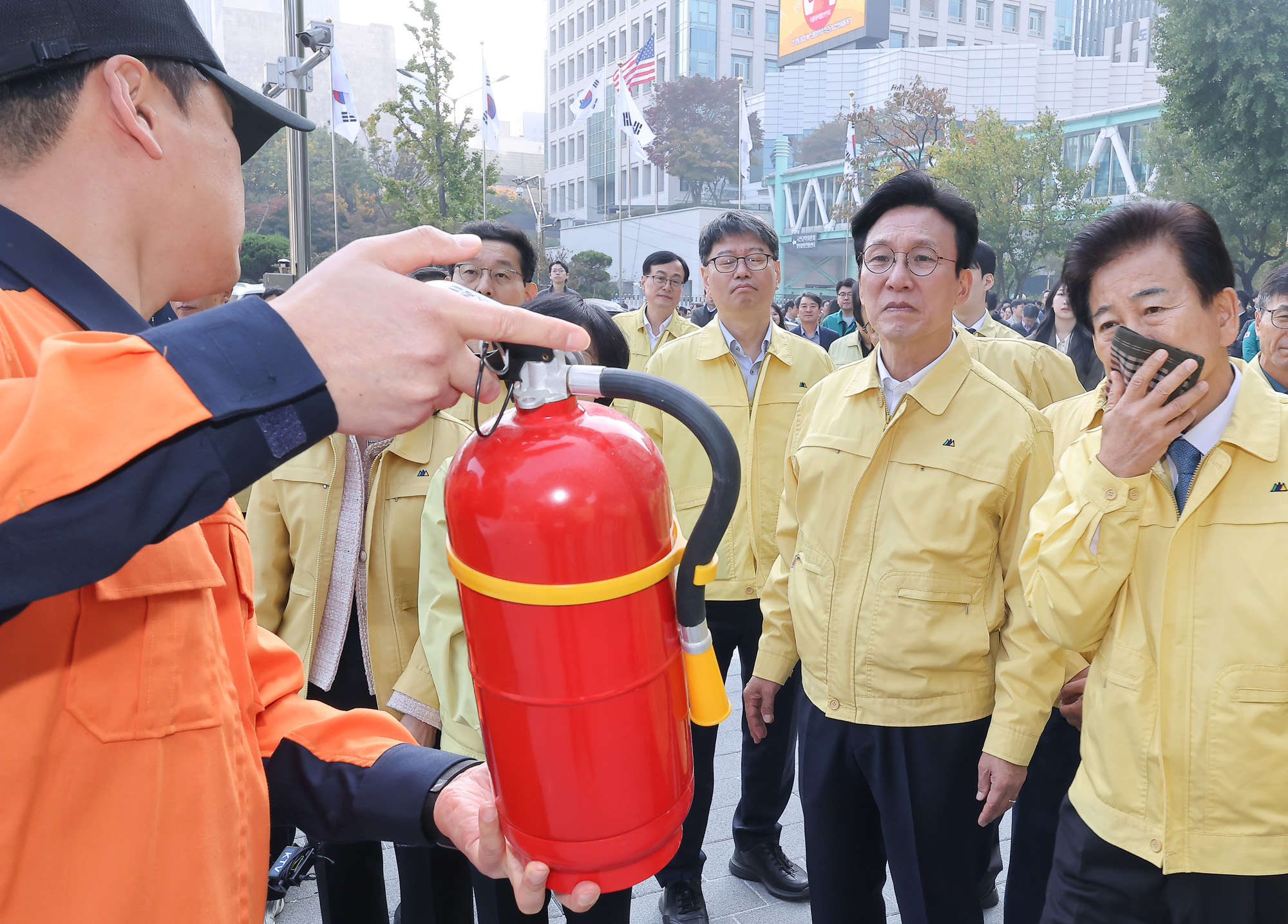 정부서울청사;민방위훈련;김민석;화재
