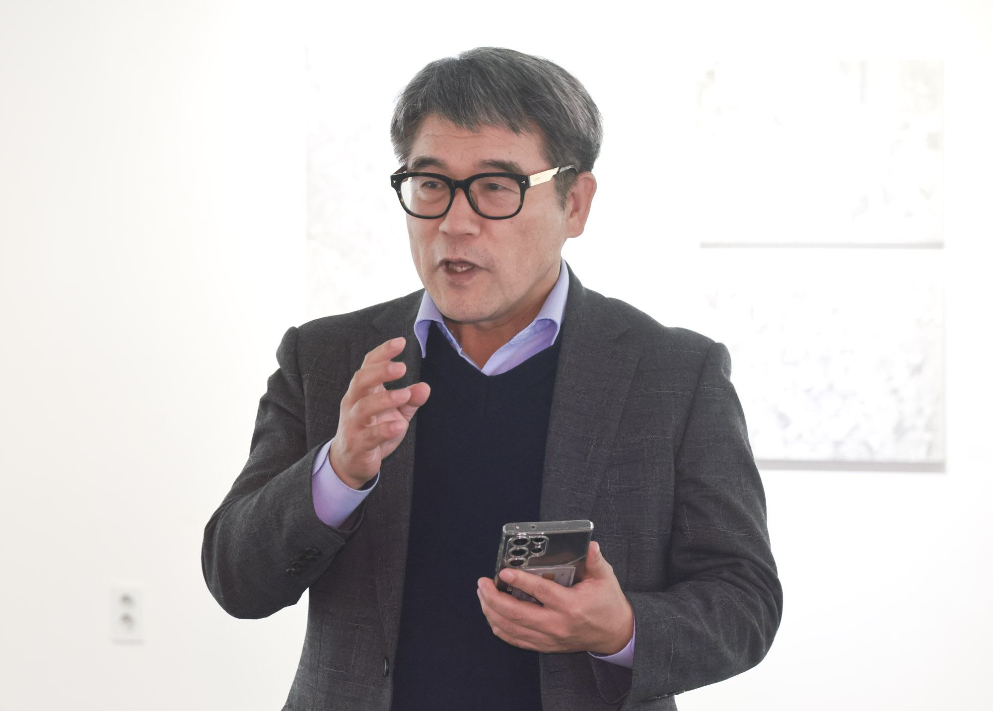 한국미술응원프로젝트;KAUP;작가회의;비즈한국