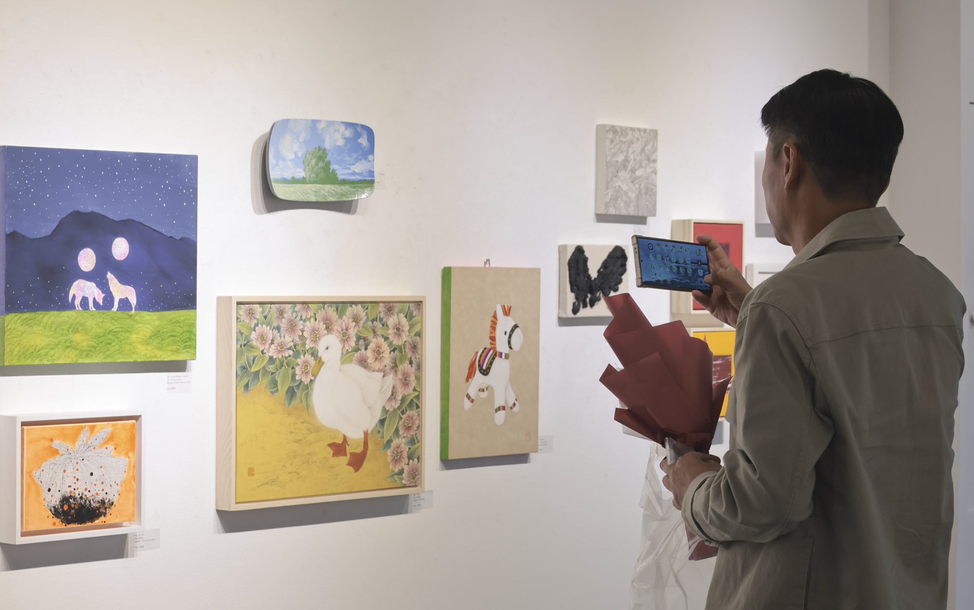 한국미술응원프로젝트;KAUP;작가회의;비즈한국