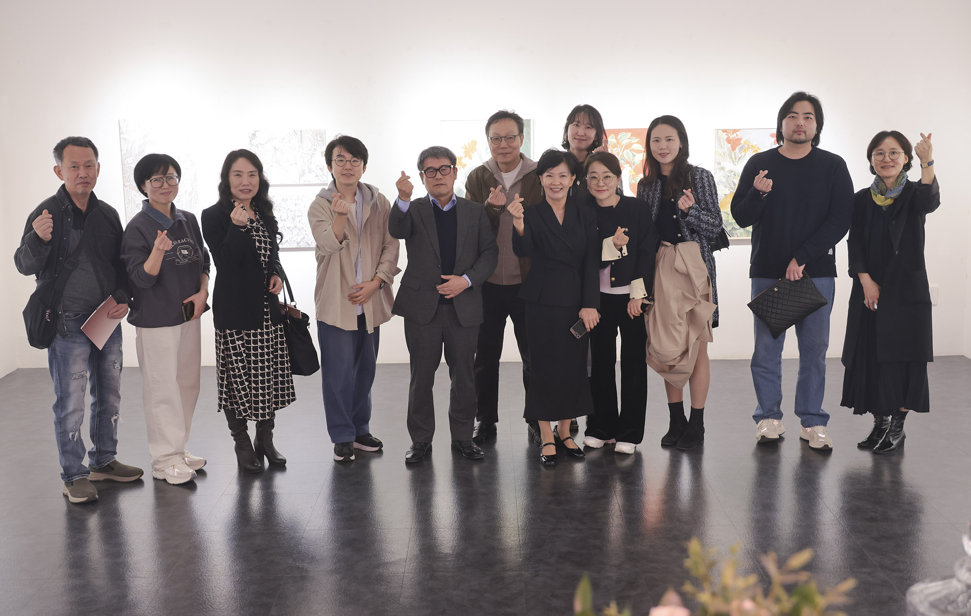 한국미술응원프로젝트;KAUP;작가회의;비즈한국