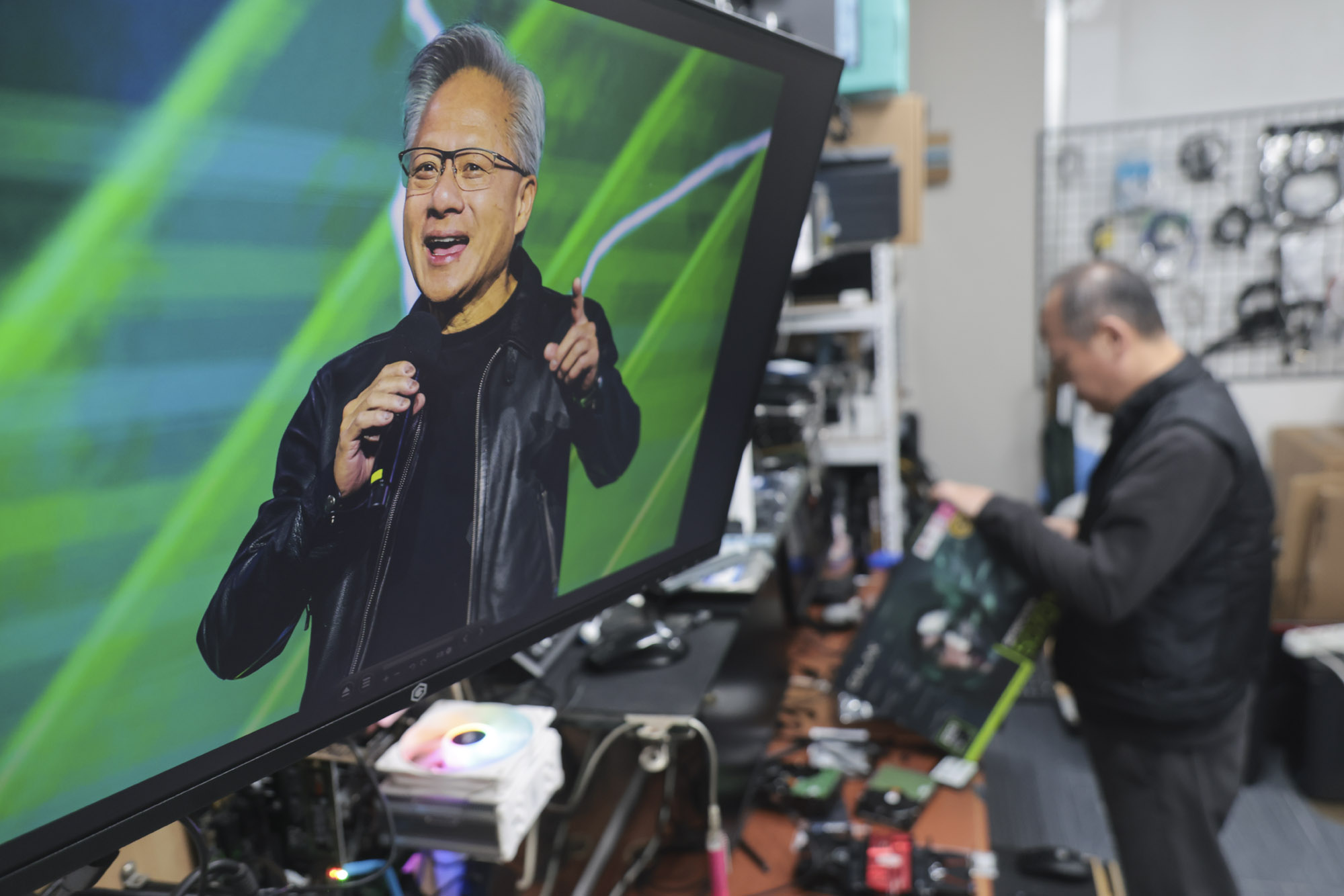 젠슨 황;젠슨황;용산전자상가