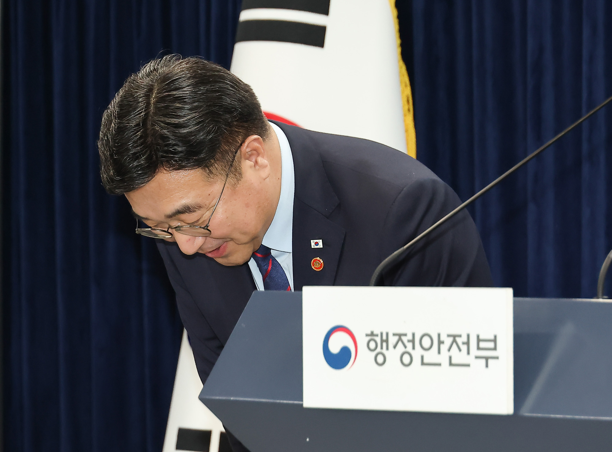 윤호중;행정안전부;장관;기자;브리핑;정부서울청사;핵심과제