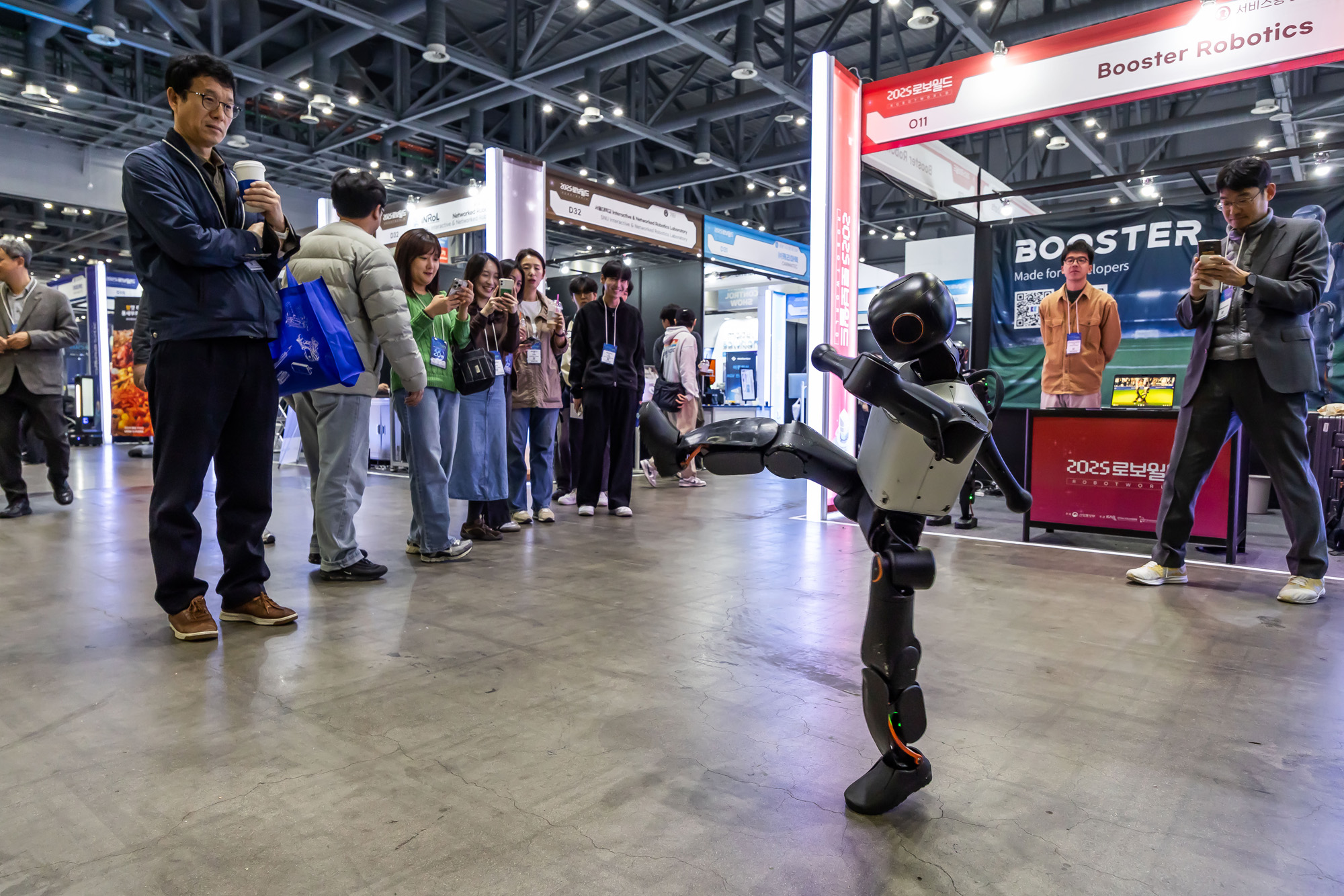 경제;행사;IT;과학;정보통신;로봇;robot;로보월드;무인로봇;산업용로봇;로봇산업;국제로봇산업대전;2025로보월드;휴머노이드로봇;AI로봇;인공지능로봇;킨텍스