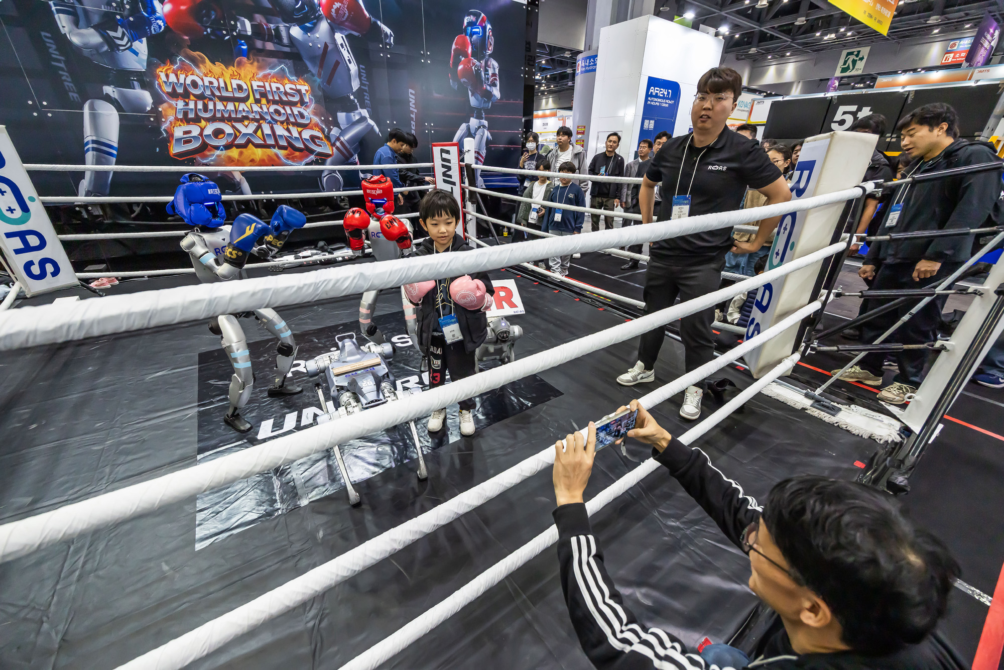 경제;행사;IT;과학;정보통신;로봇;robot;로보월드;무인로봇;산업용로봇;로봇산업;국제로봇산업대전;2025로보월드;휴머노이드로봇;AI로봇;인공지능로봇;킨텍스