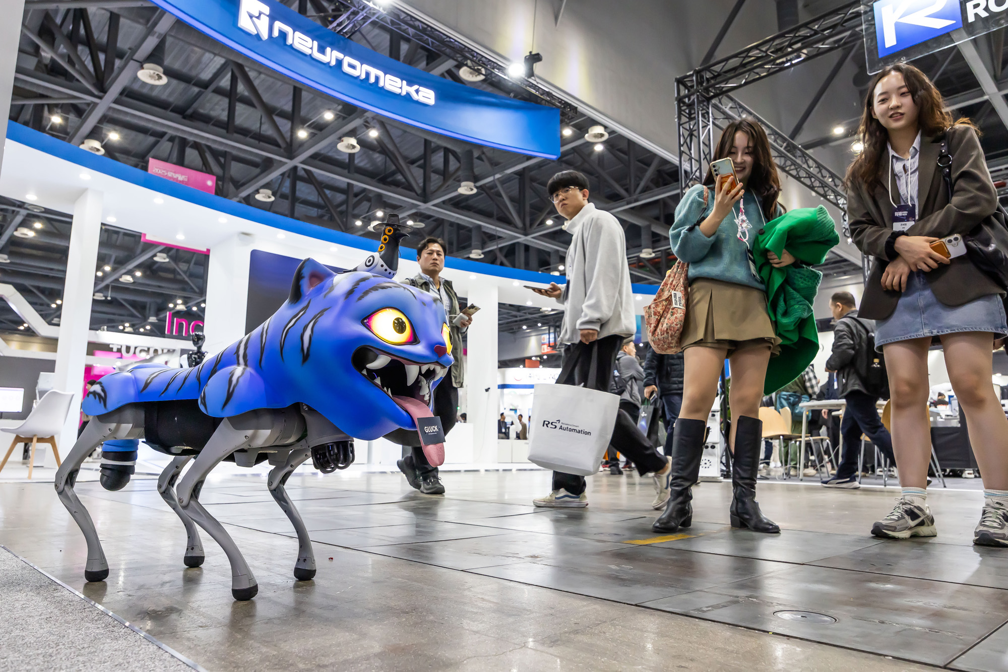 경제;행사;IT;과학;정보통신;로봇;robot;로보월드;무인로봇;산업용로봇;로봇산업;국제로봇산업대전;2025로보월드;휴머노이드로봇;AI로봇;인공지능로봇;킨텍스