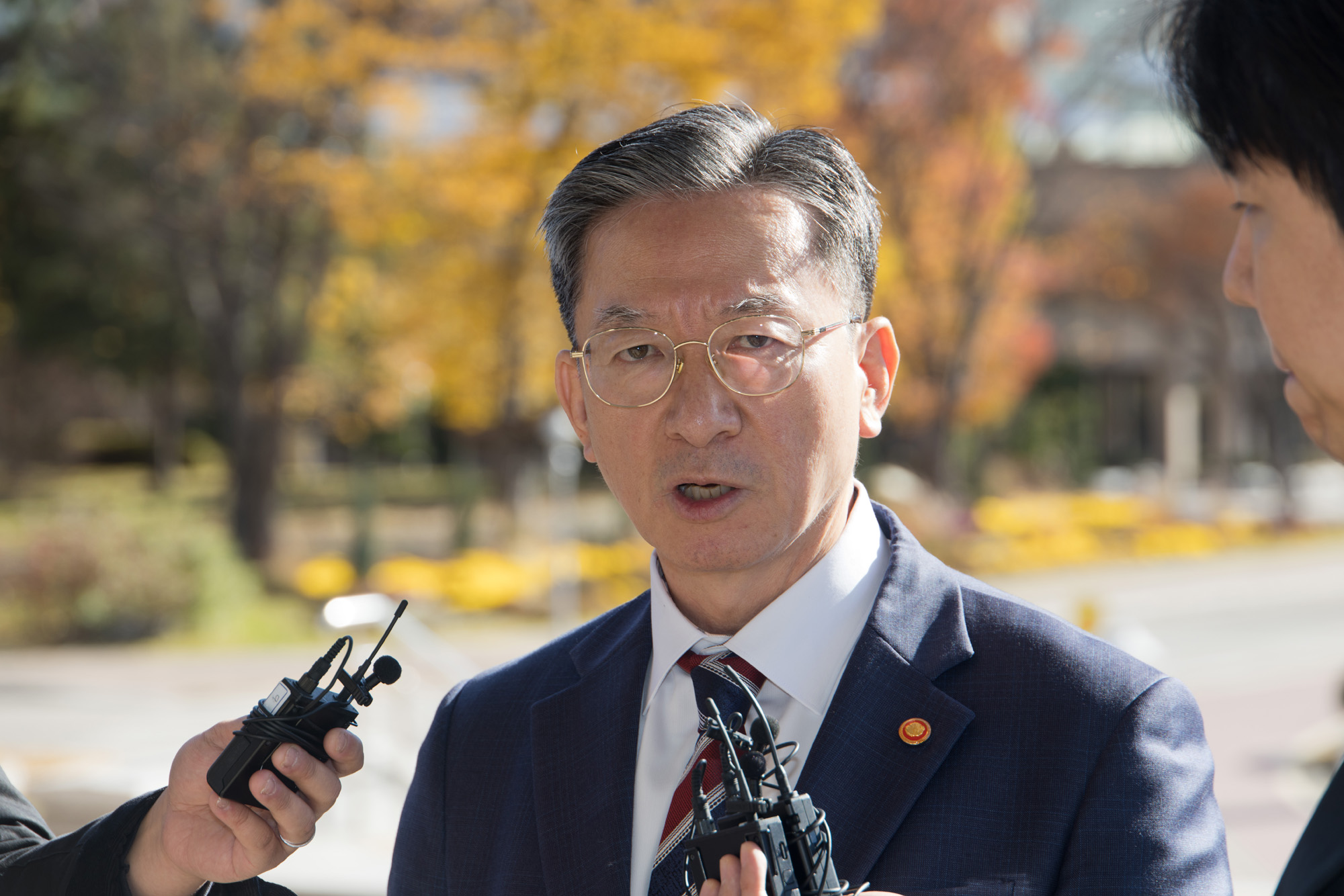 정치;법무부;정성호;장관