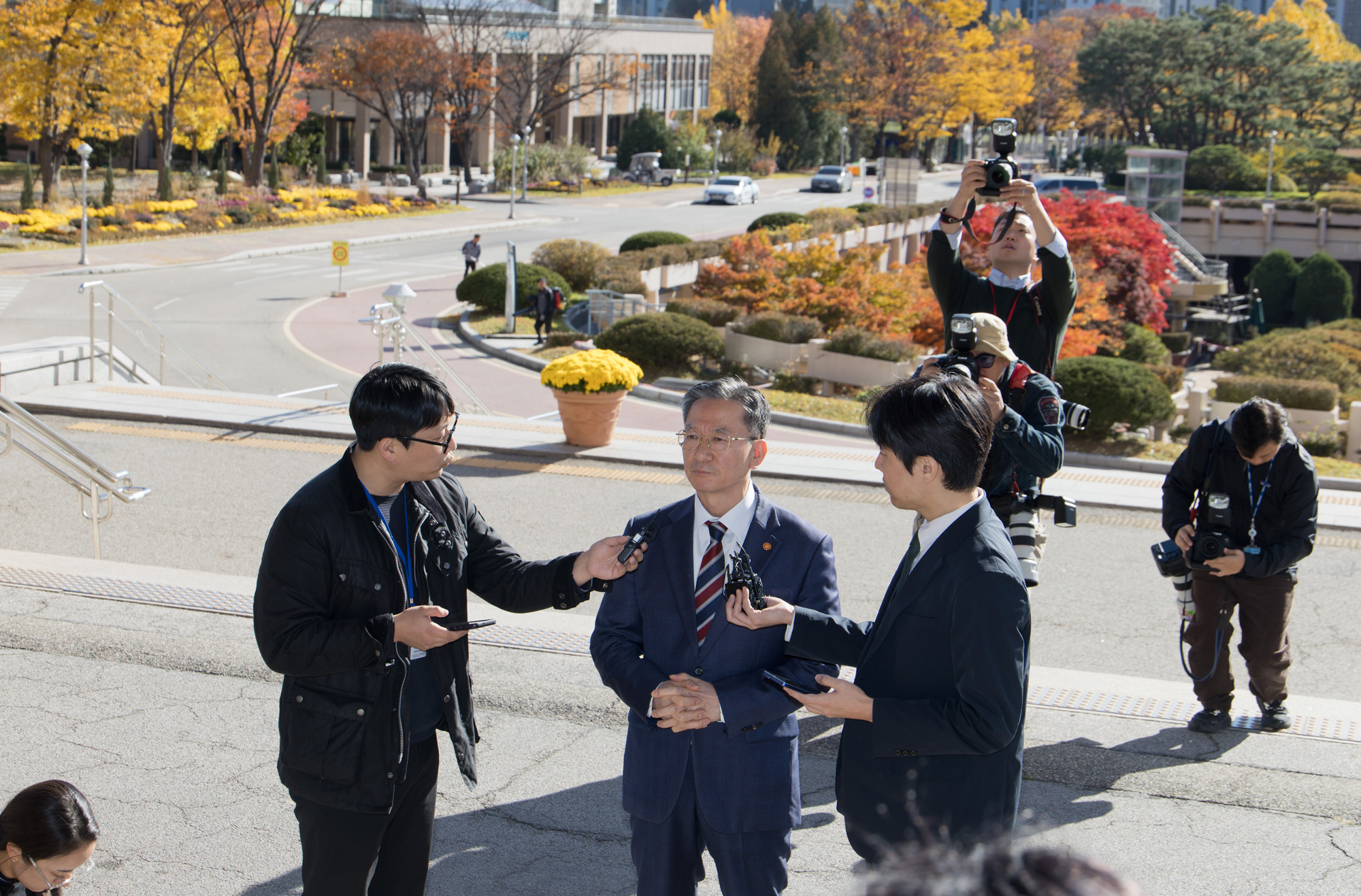 정치;법무부;정성호;장관