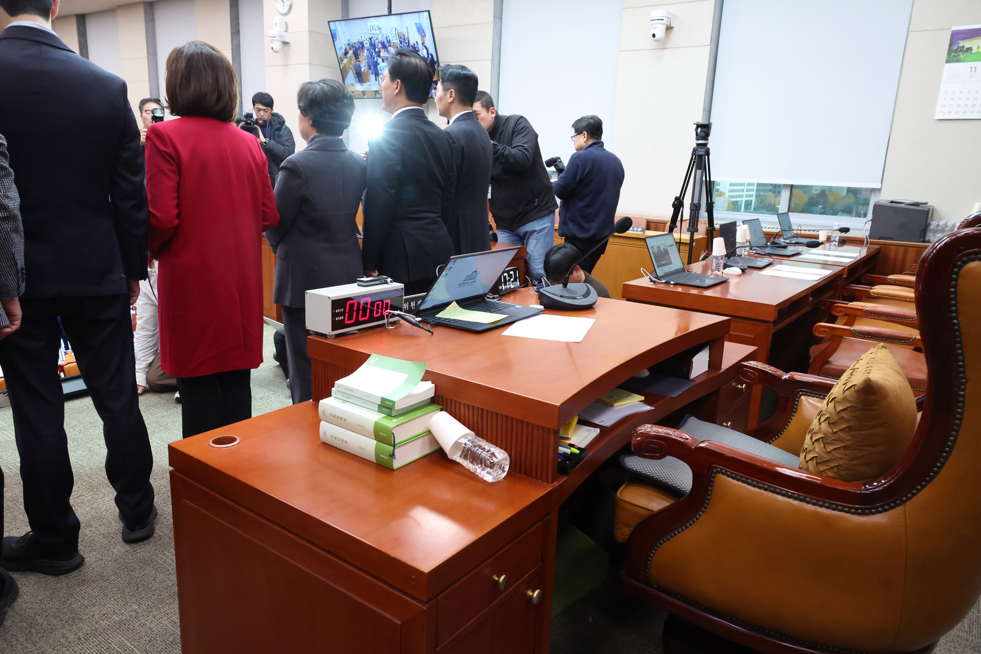 정치;국회;법제사법위원회;대장동항소포기;나경원