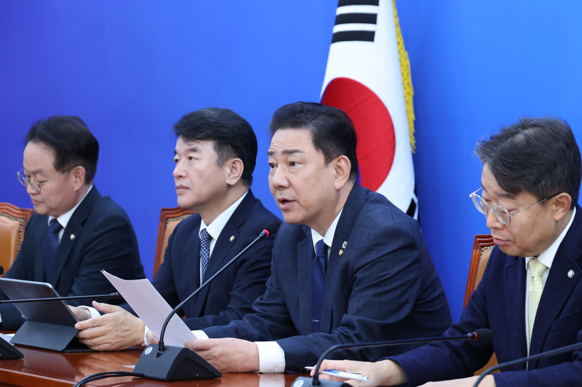 정치;국회;더불어민주당 원내대책회의;김병기