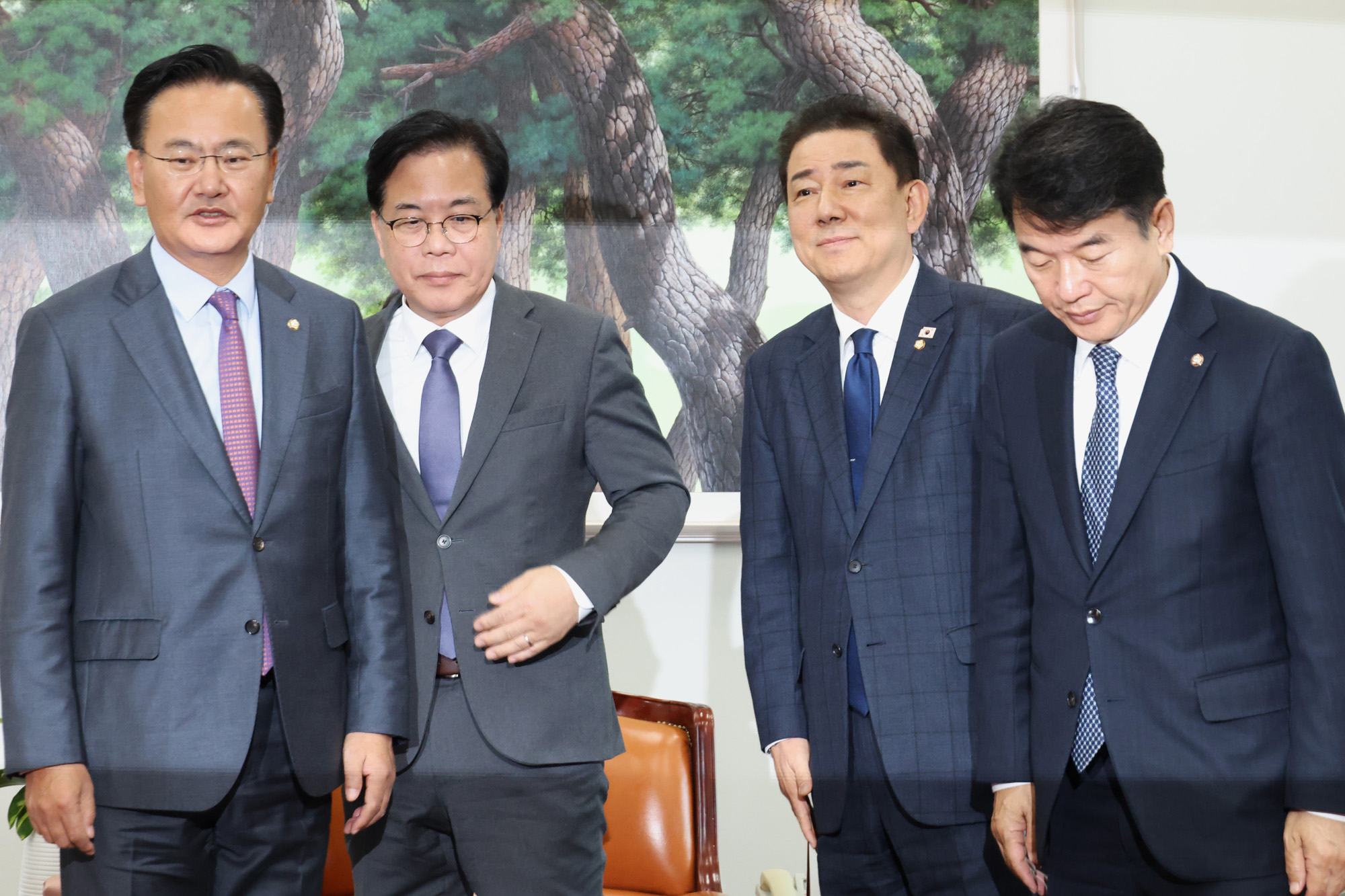 정치;국회;여야원내대표회동;김병기;송언석