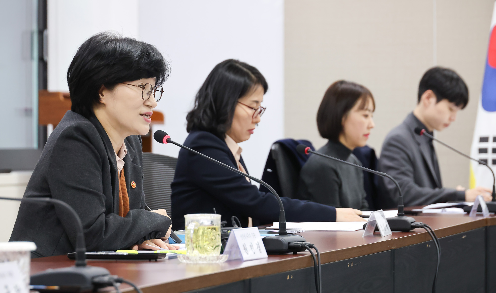 원민경;성평등가족부;성별임금;고용평등