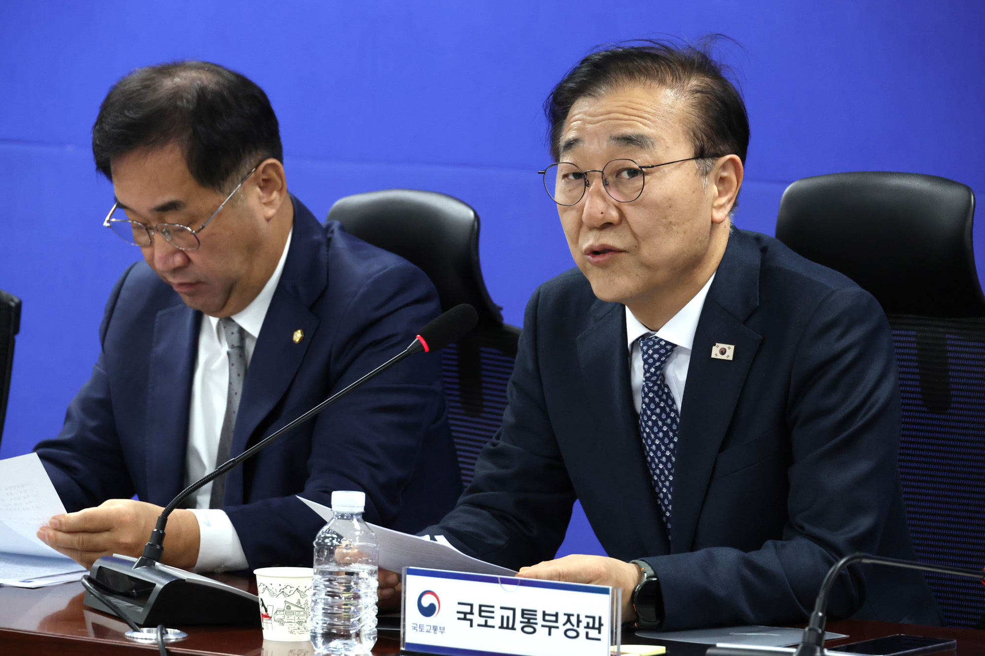 정치;국회;더불어민주당국토위;국토교통부 당정협의;맹성규;김윤덕 국토부장관