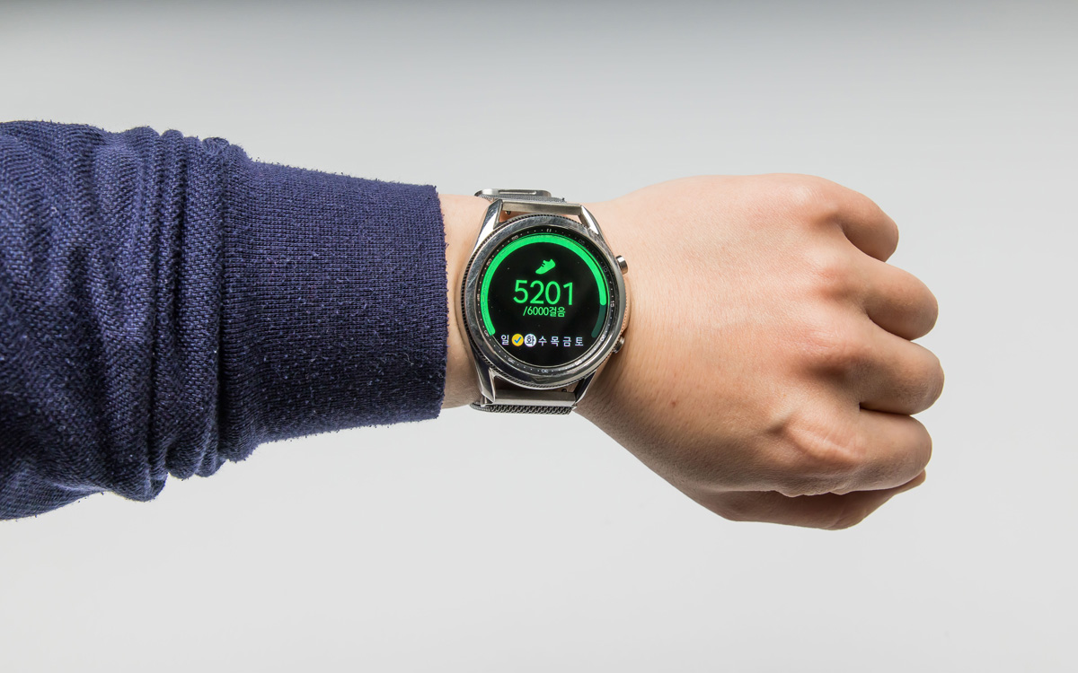 건강;헬스;혈관건강;걷기운동;만보계;만보계이미지컷