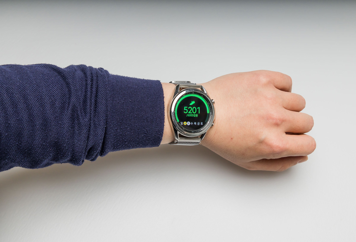 건강;헬스;혈관건강;걷기운동;만보계;만보계이미지컷