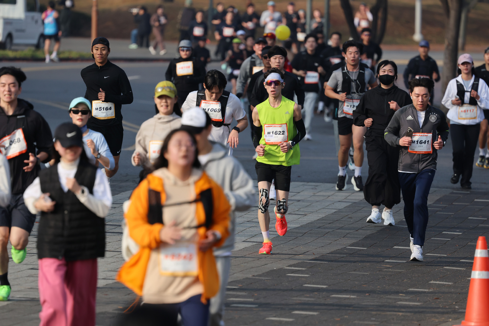 스포츠;버닝런일레븐;상암평화의공원런닝;비즈한국버닝런