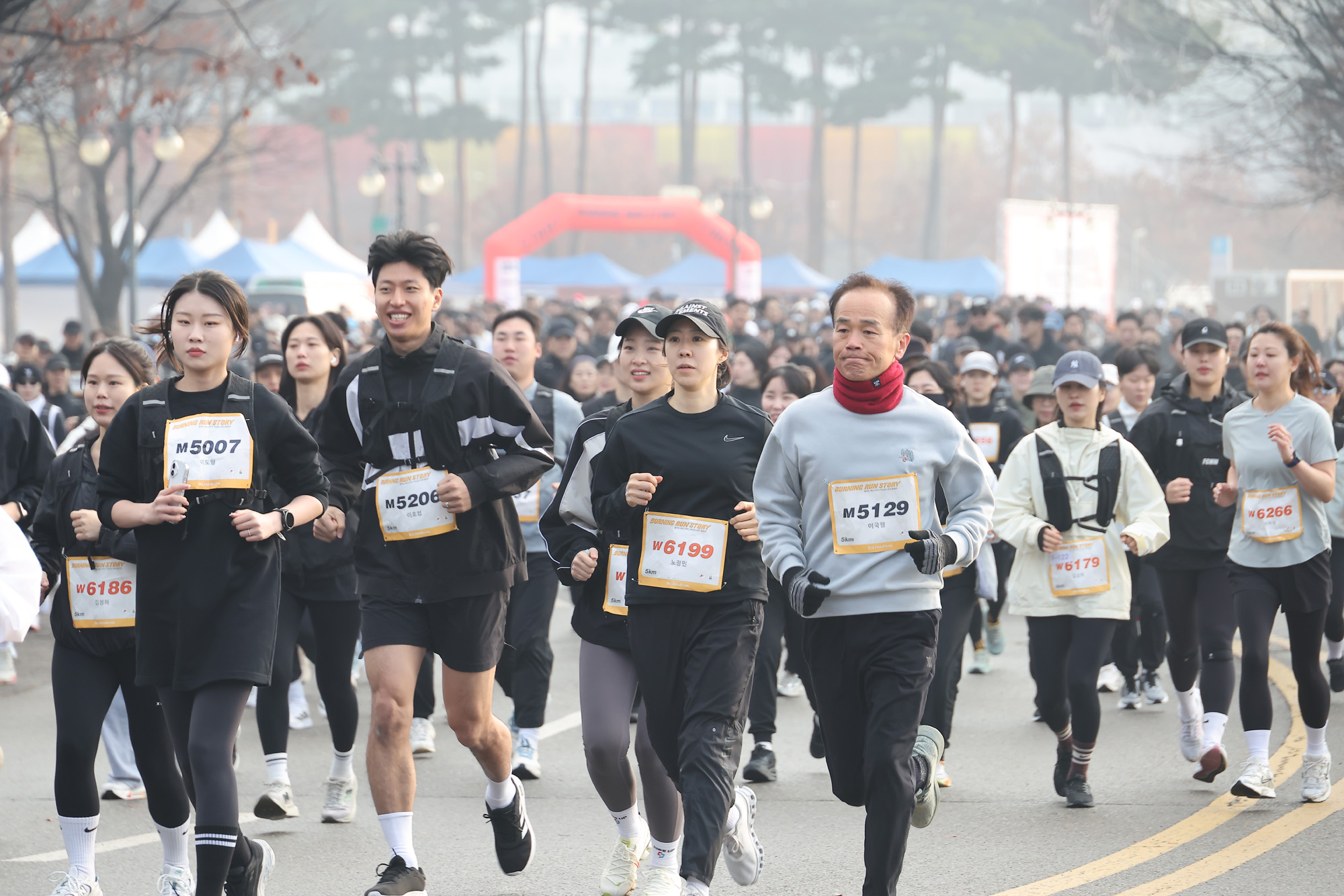스포츠;버닝런일레븐;상암평화의공원런닝;비즈한국버닝런