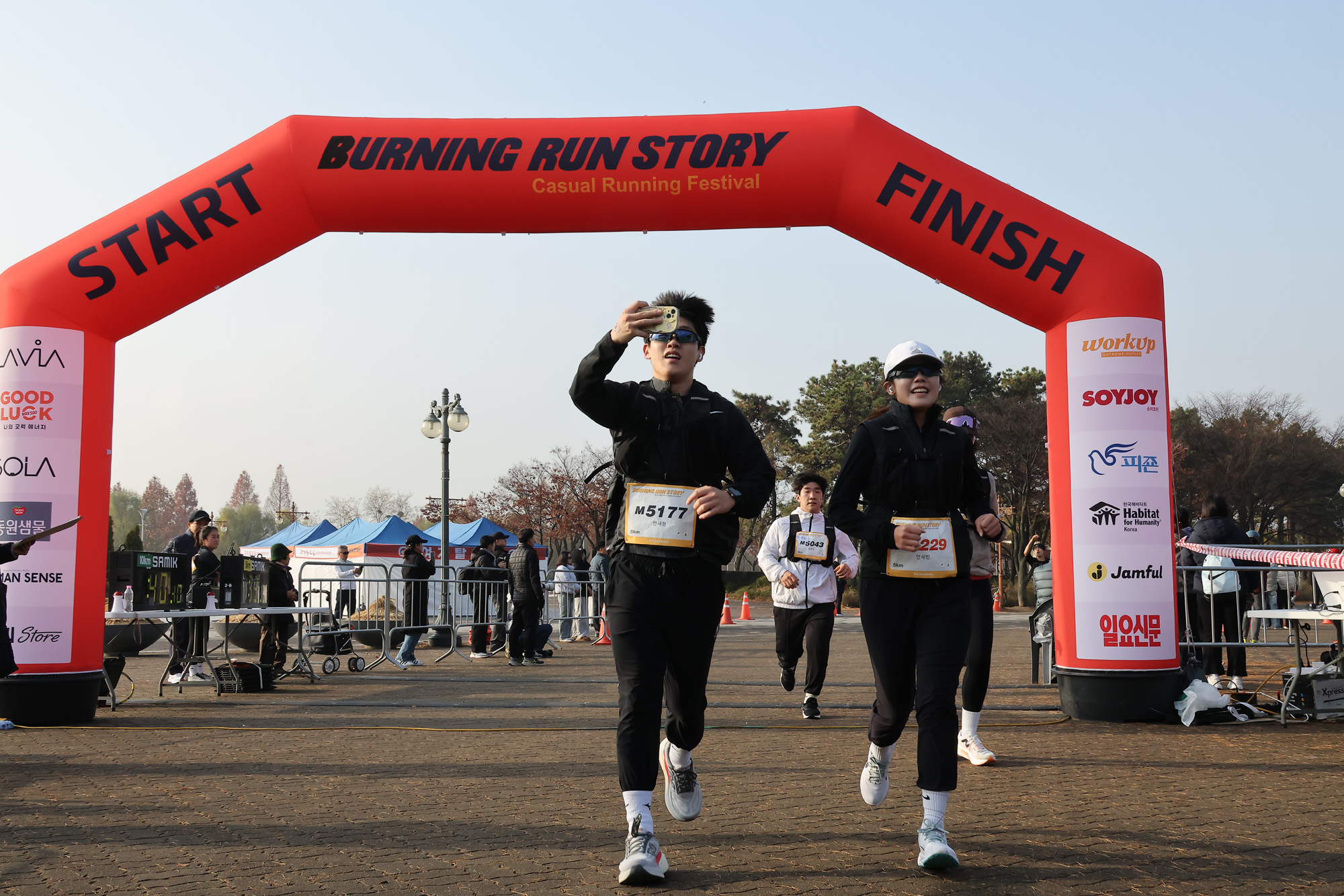 스포츠;버닝런일레븐;상암평화의공원런닝;비즈한국버닝런